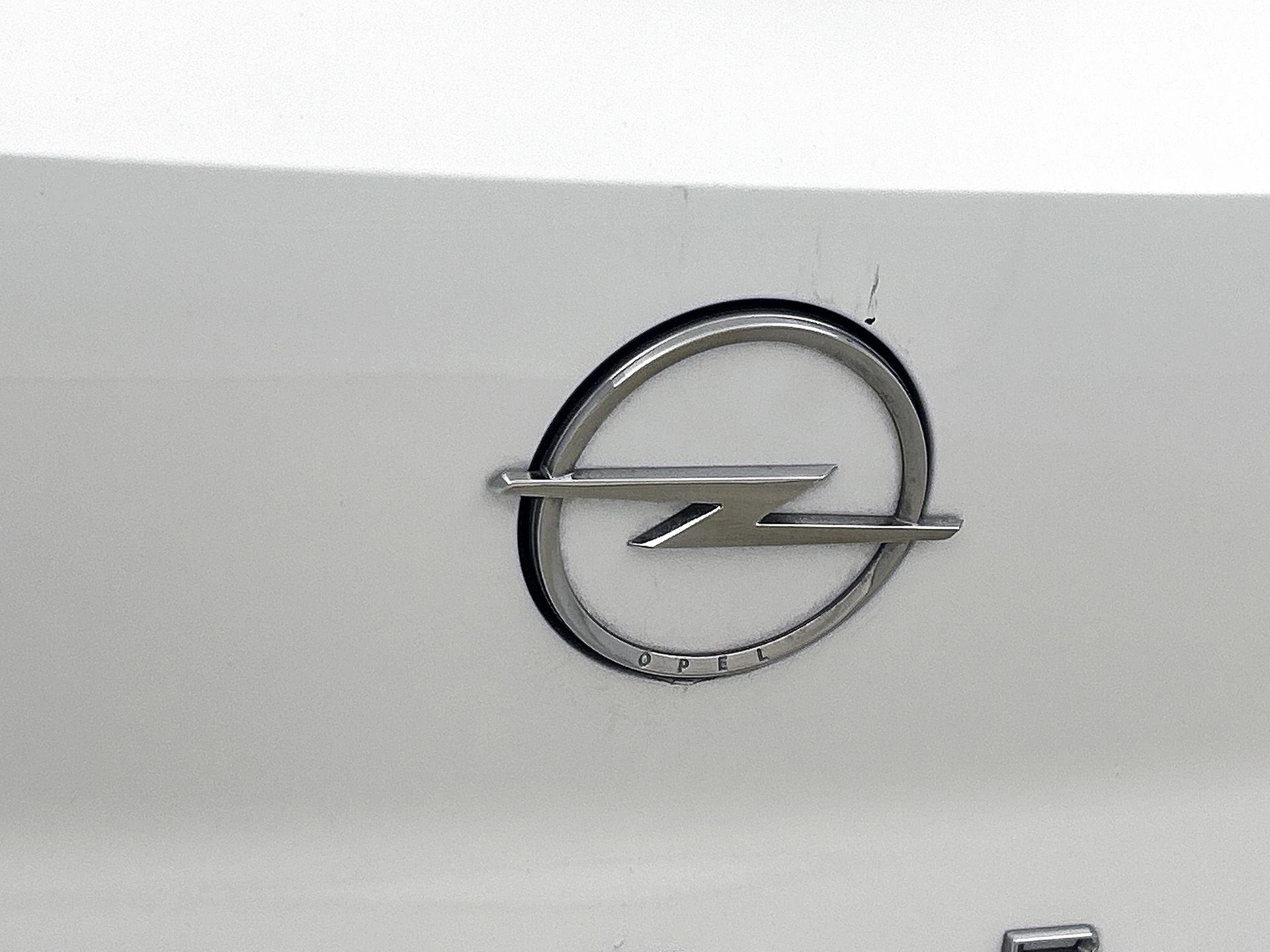 Opel-Astra-image-13