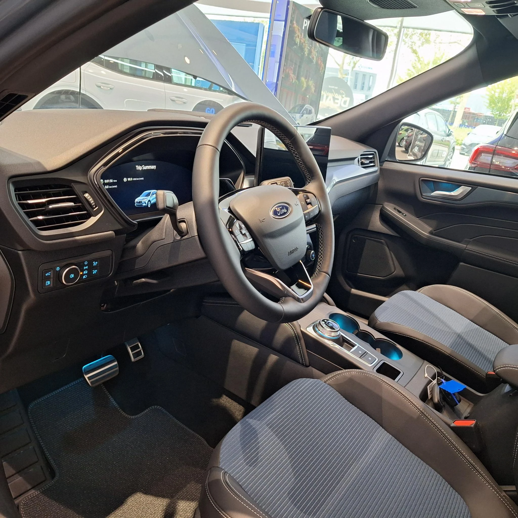 Ford-Kuga-image-15