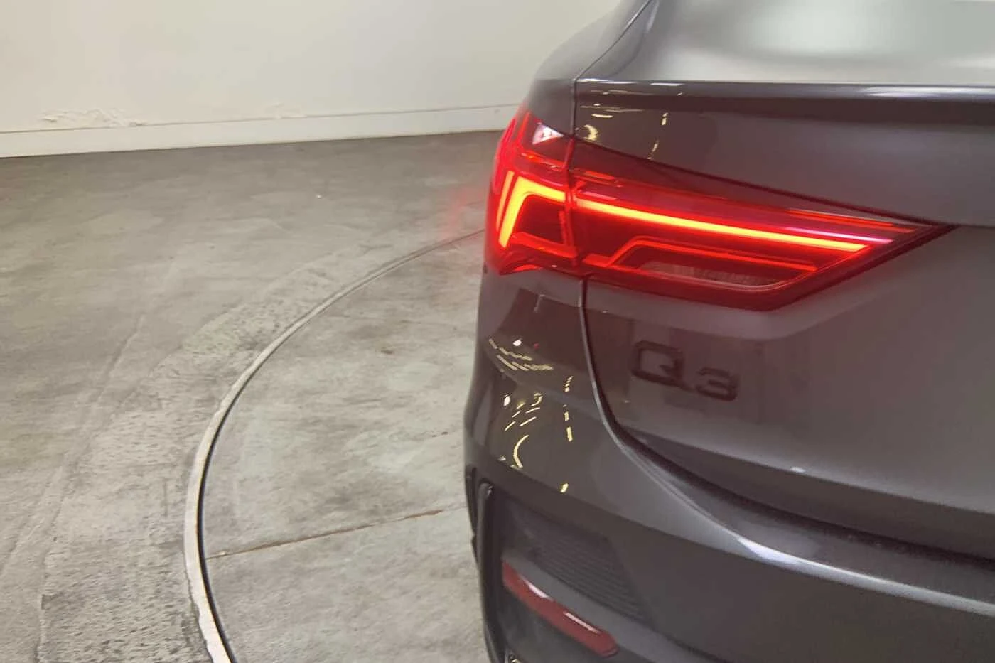 Audi-Q3-image-30