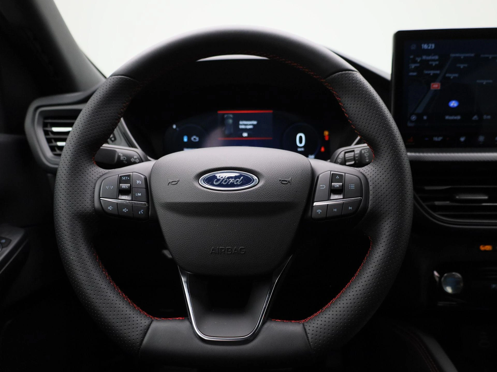 Ford-Kuga-image-6