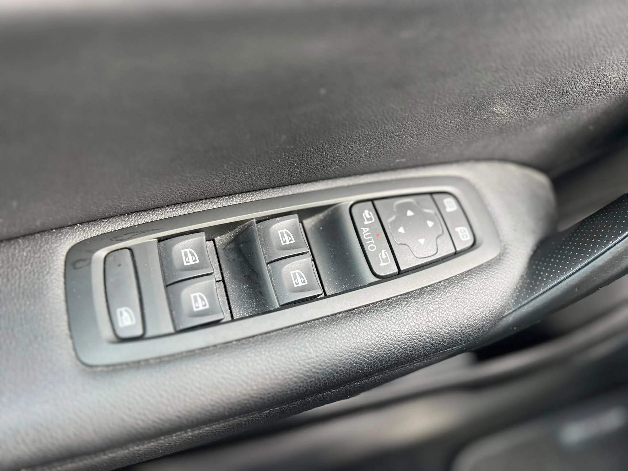 Renault Mégane Berline TCe 140 EDC GPF Intens