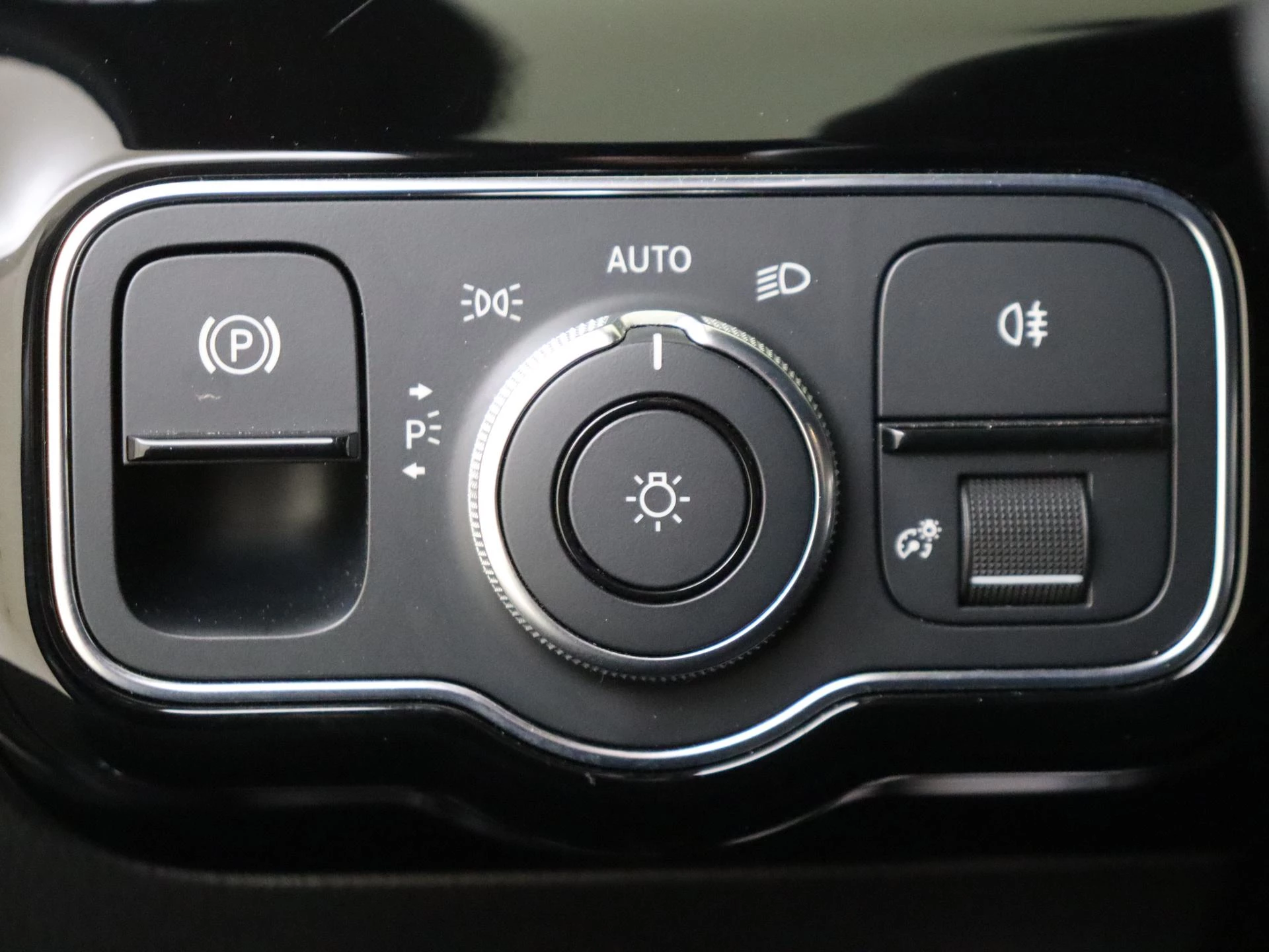 Mercedes-Benz-A-Klasse-image-23