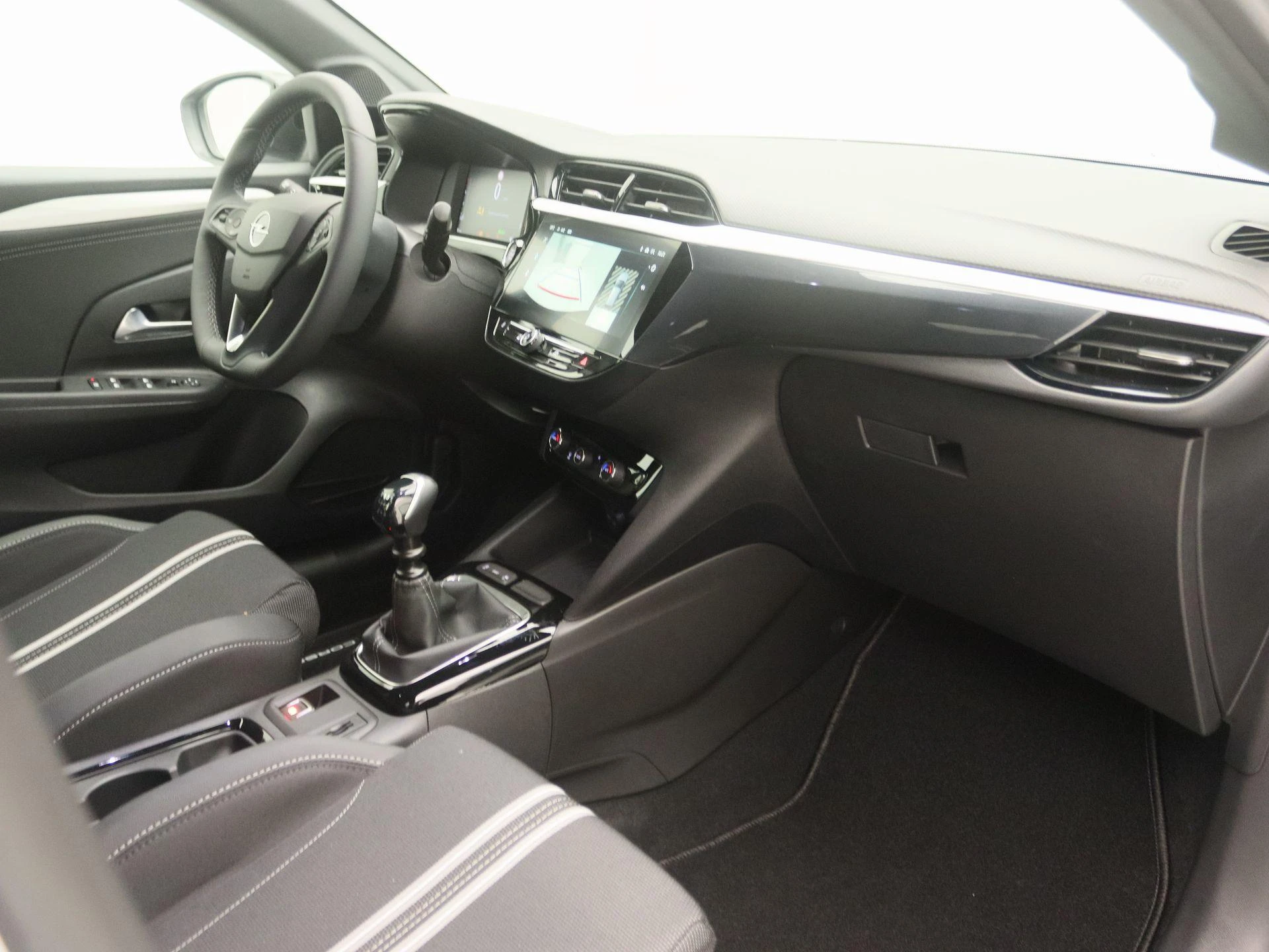 Opel-Corsa-image-22