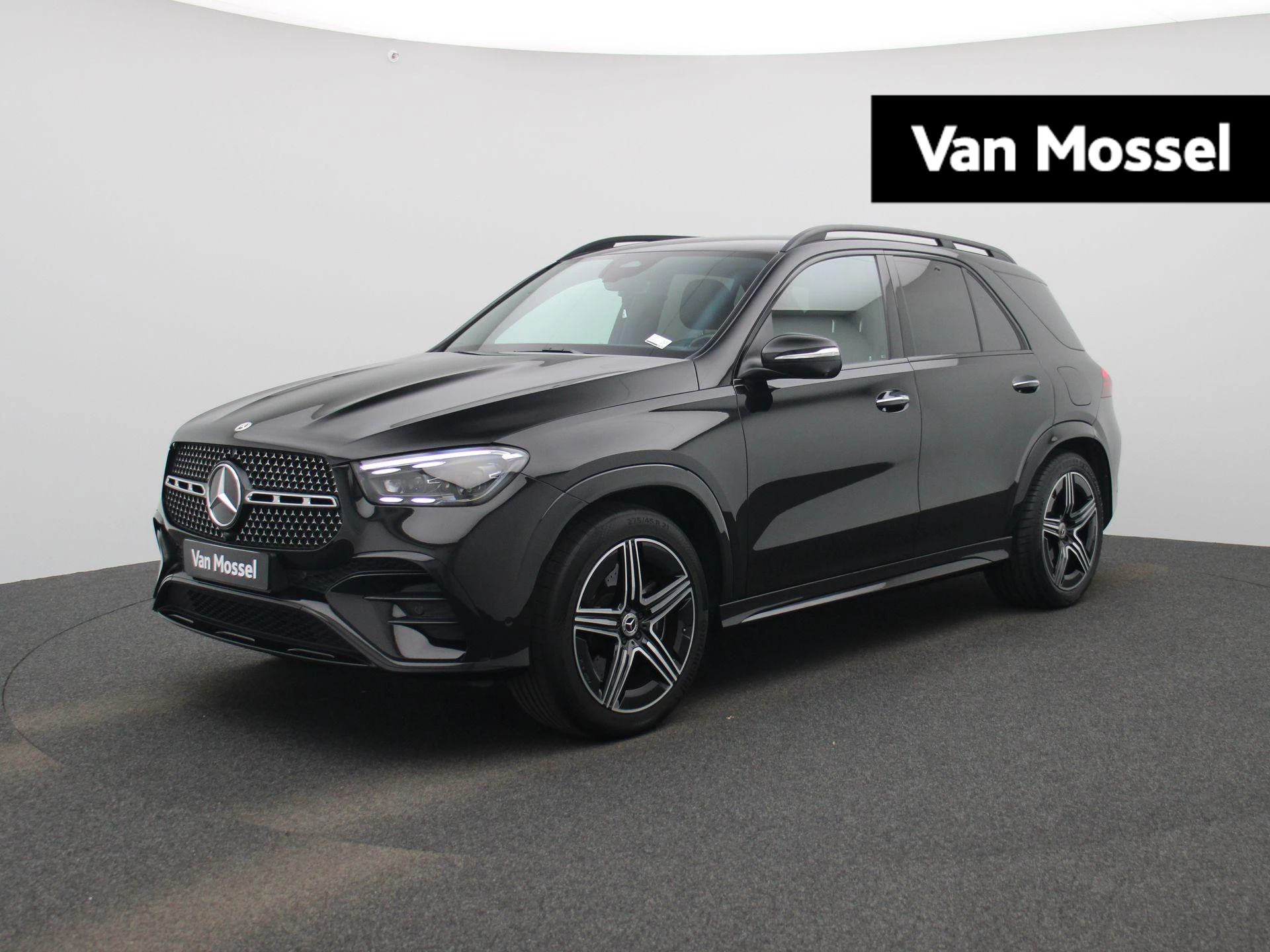 Mercedes-Benz-GLE-image-0
