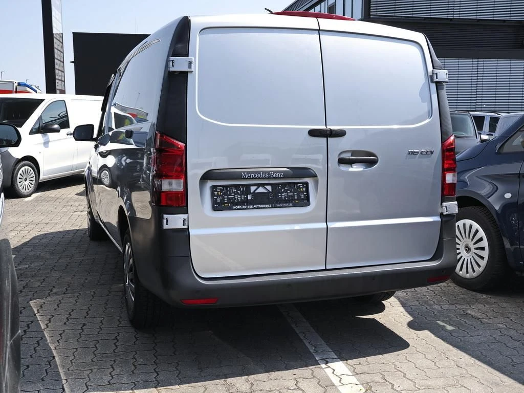 Mercedes-Benz-Vito 116-image-5