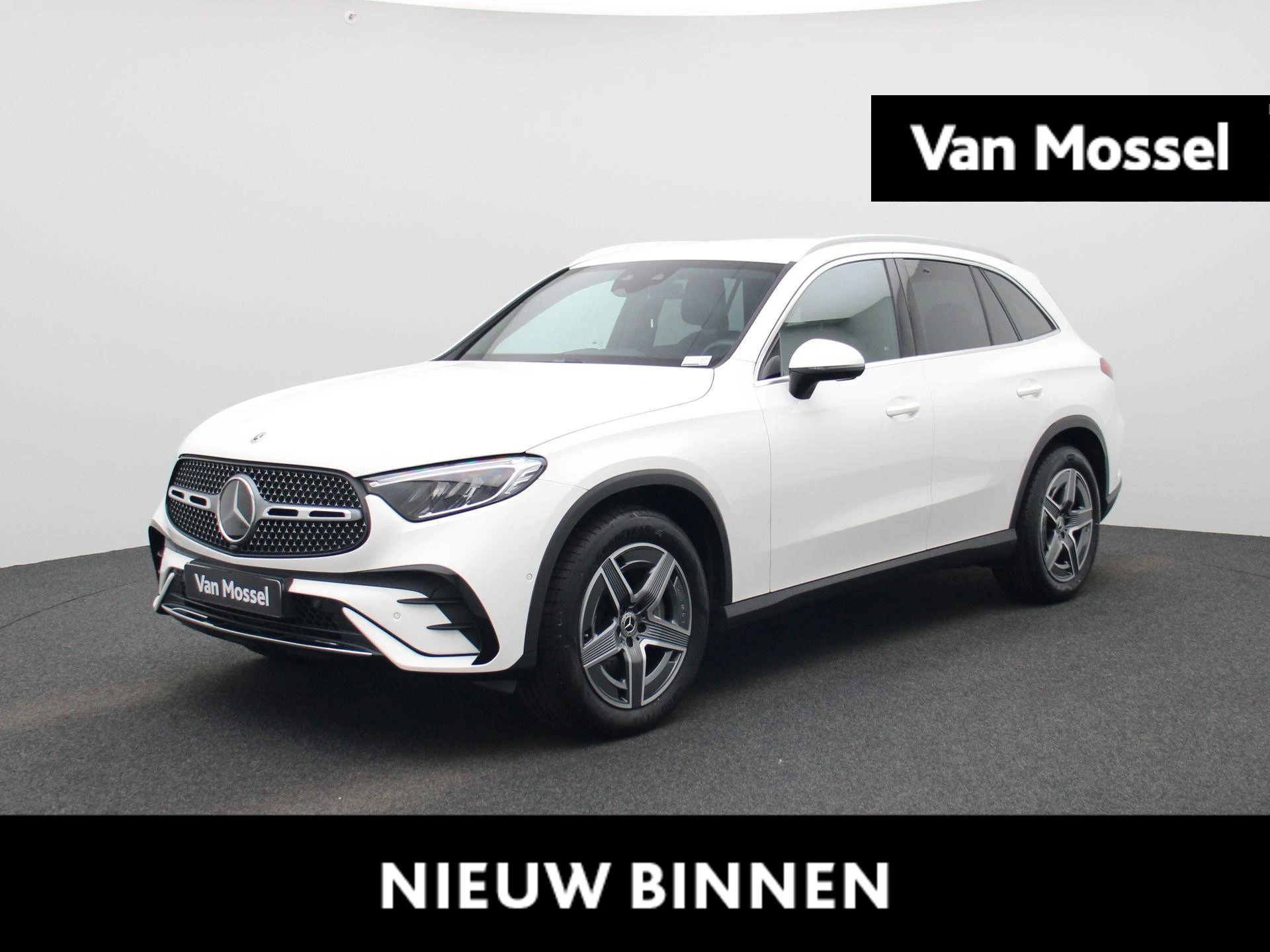 Mercedes-Benz-GLC-image-0