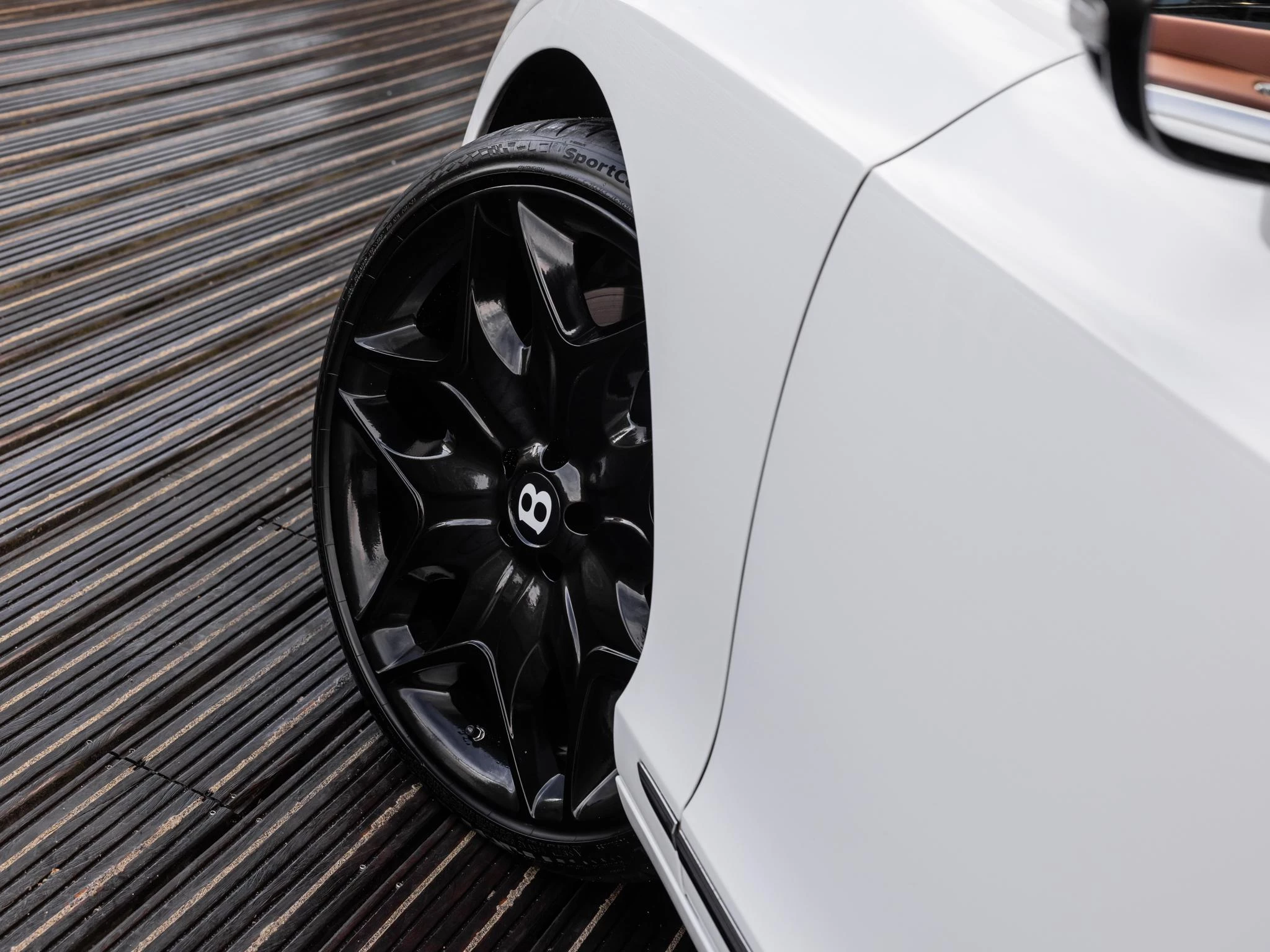 Bentley-Continental GT-image-9