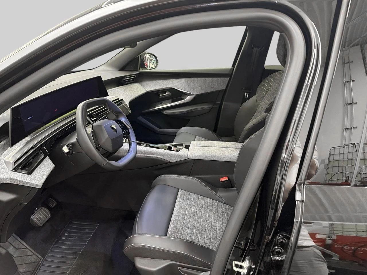 Peugeot 3008 1.2 HYBRID 145 e-DSC6 Allure