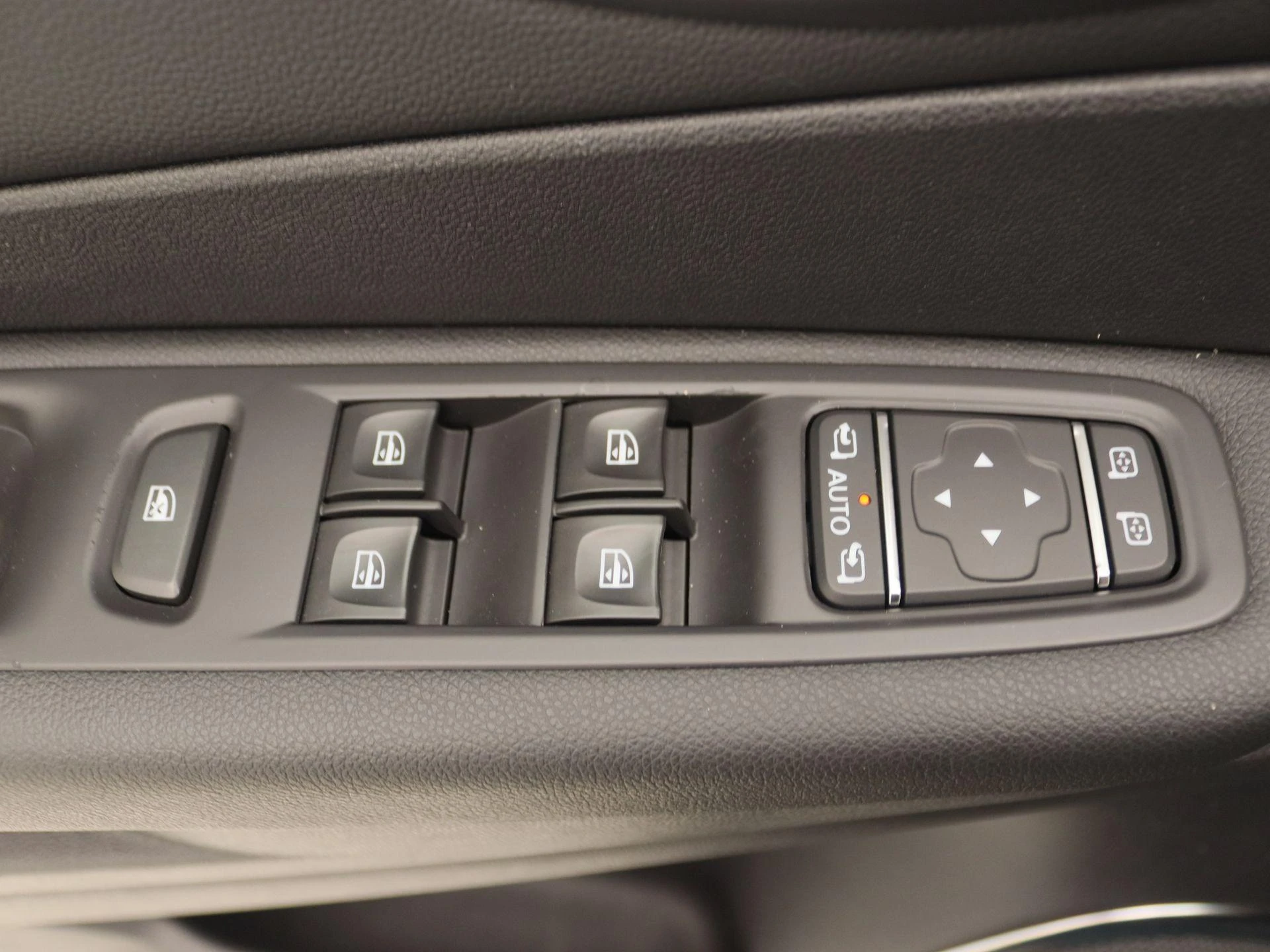 Renault-Captur-image-19