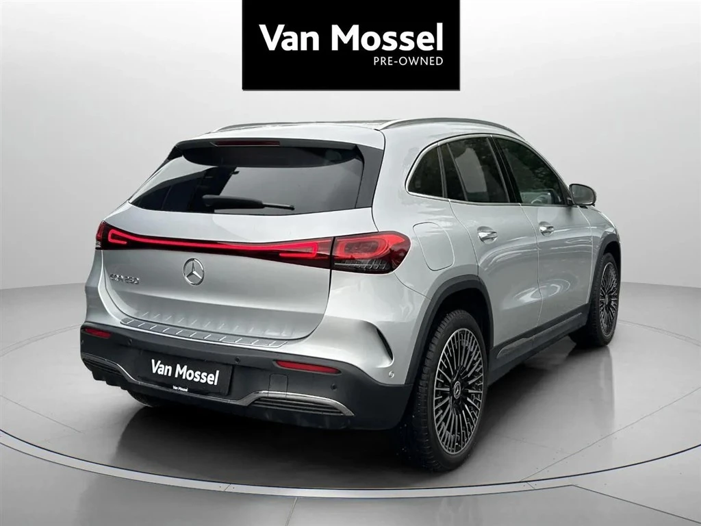 Mercedes-Benz-EQA-image-4