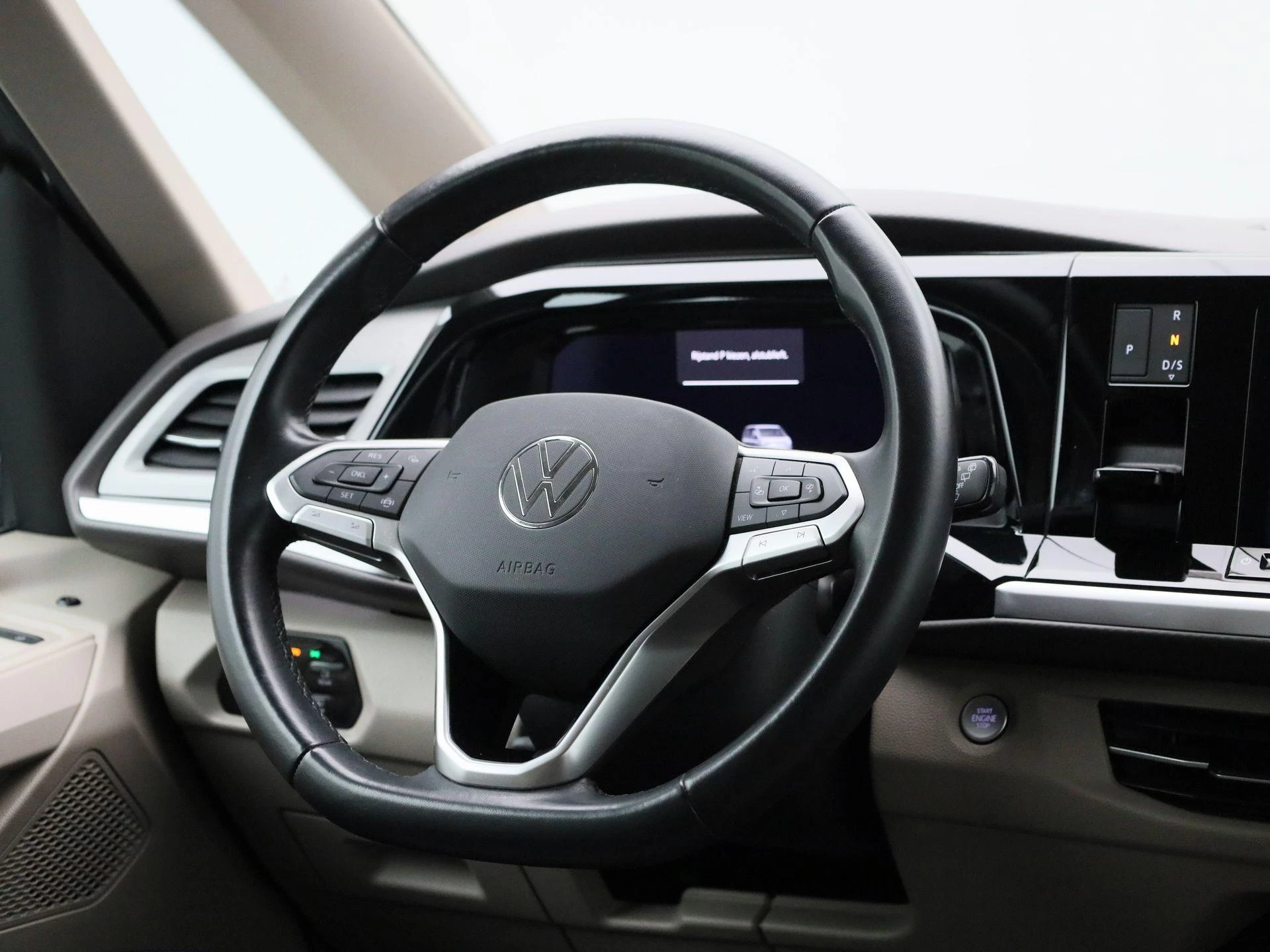 Volkswagen Multivan 1.4 eHybrid L2H1 Life 218PK