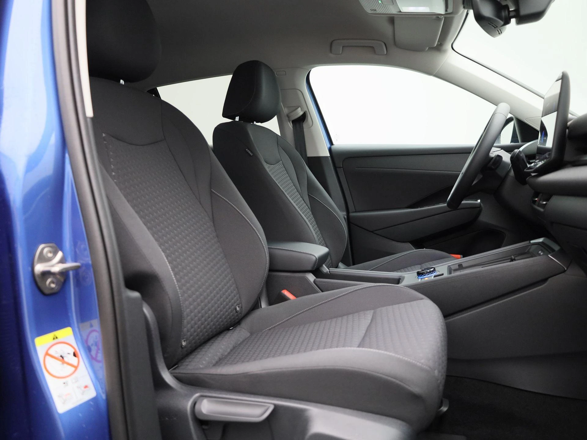Volkswagen T-Roc 1.5 eTsi Life First Edition 150 PK|