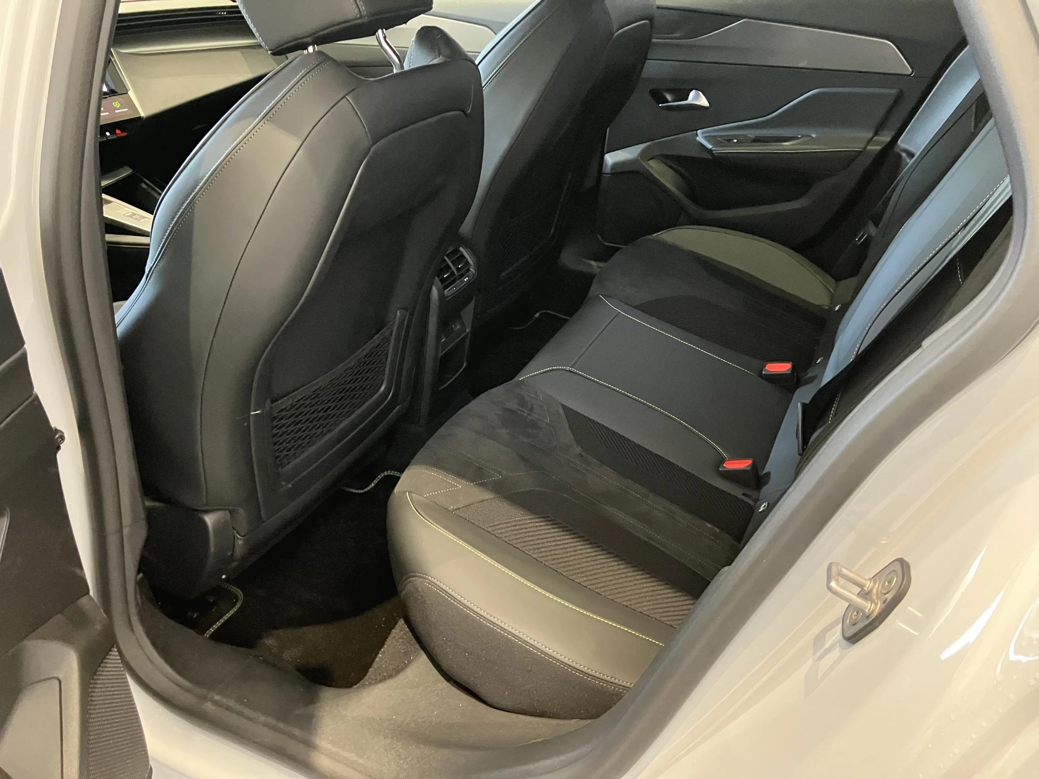 Peugeot 308 SW 1.2 Hybrid 145 e-DCS6 GT
