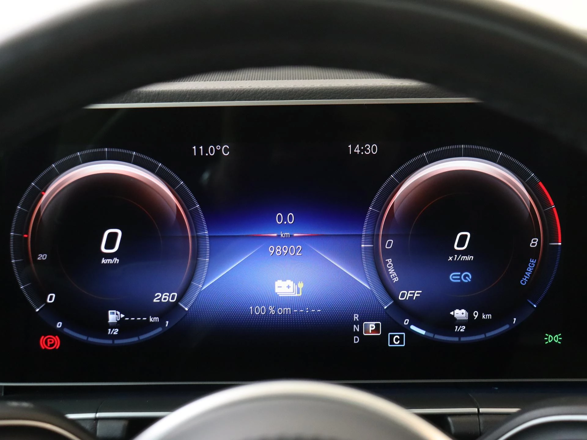 Mercedes-Benz-GLE-image-15