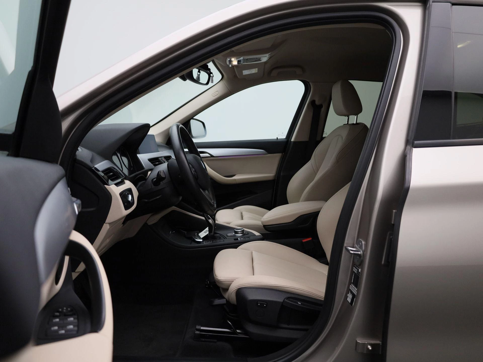 BMW X1 sDrive16dA (85 kW)
