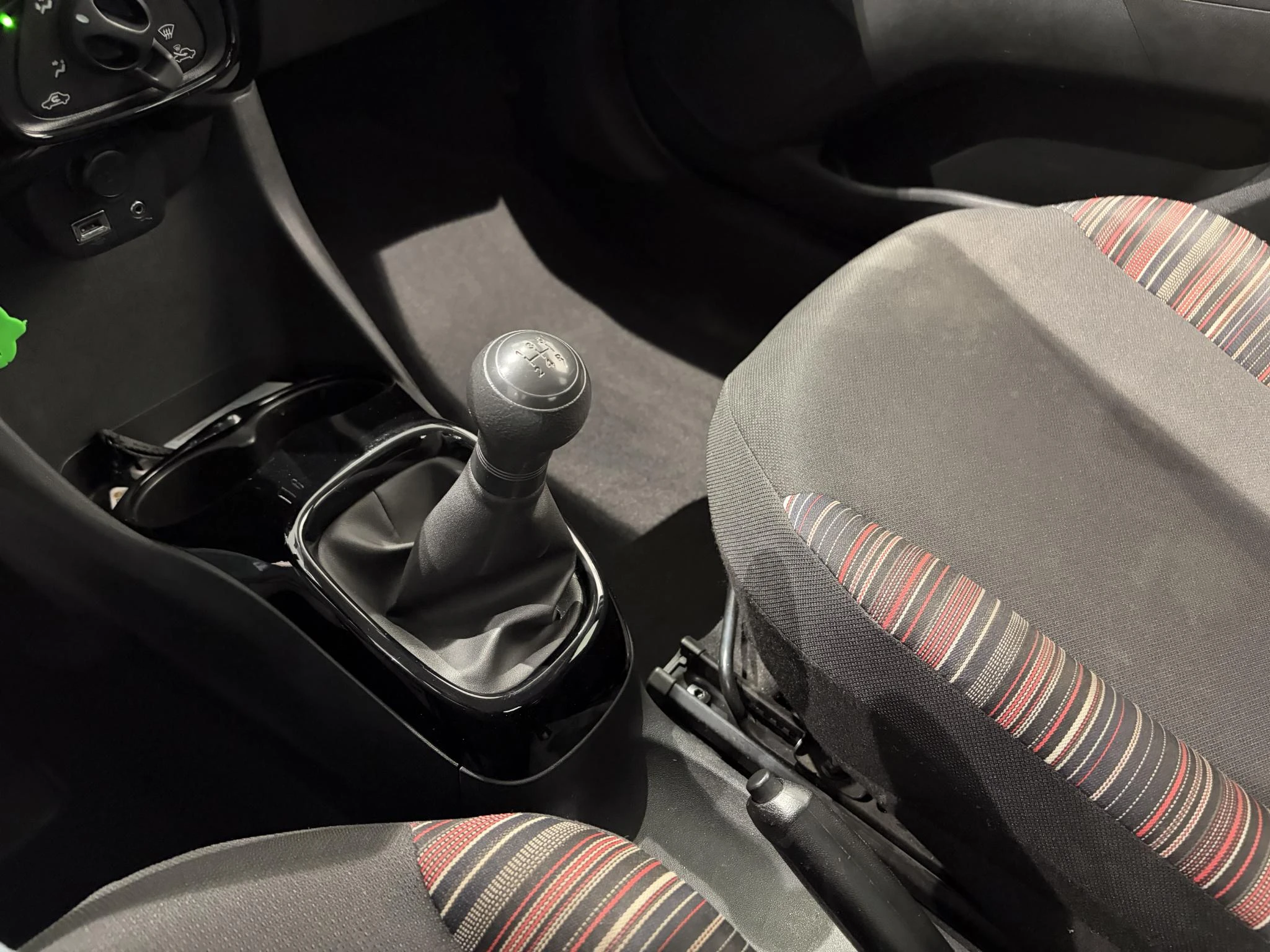Citroën-C1-image-12