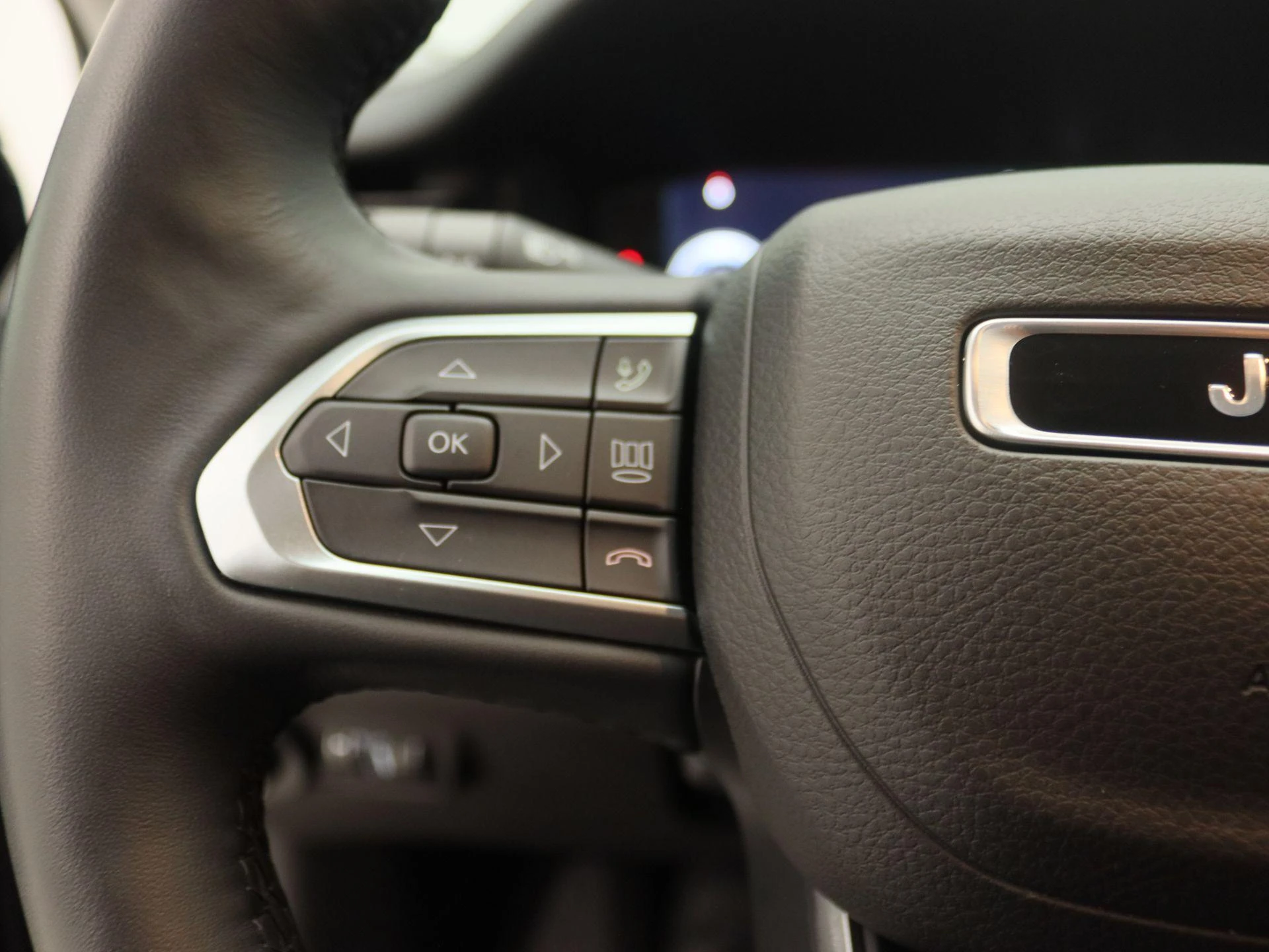 Jeep-Compass-image-21