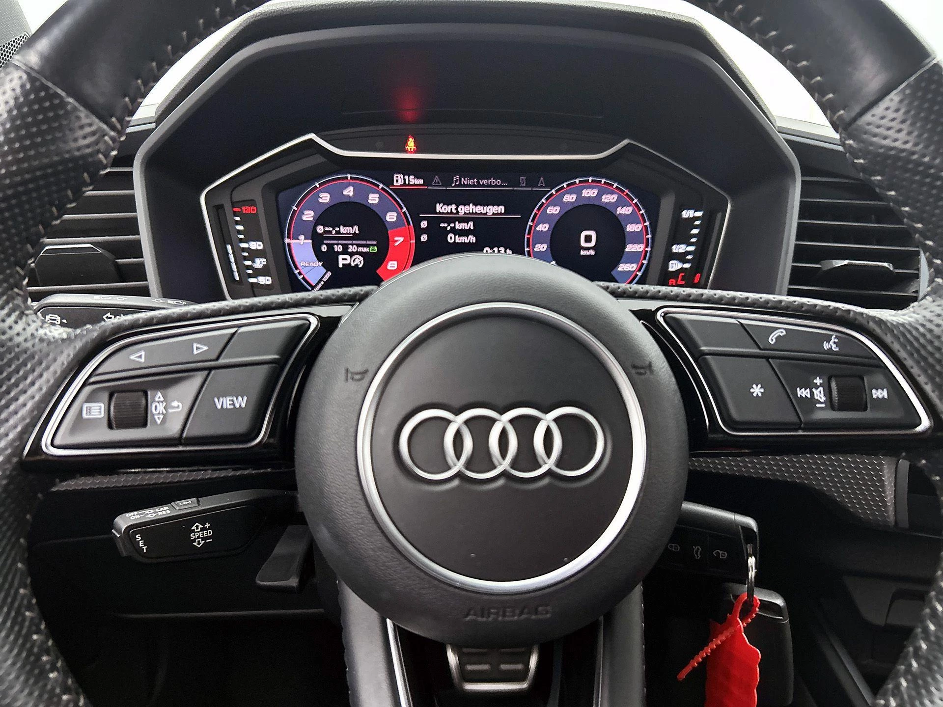 Audi-A1 Sportback-image-33