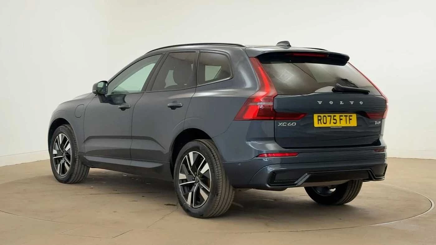 Volvo XC60 T6 AWD PHEV Electric/Petrol Plus Dark