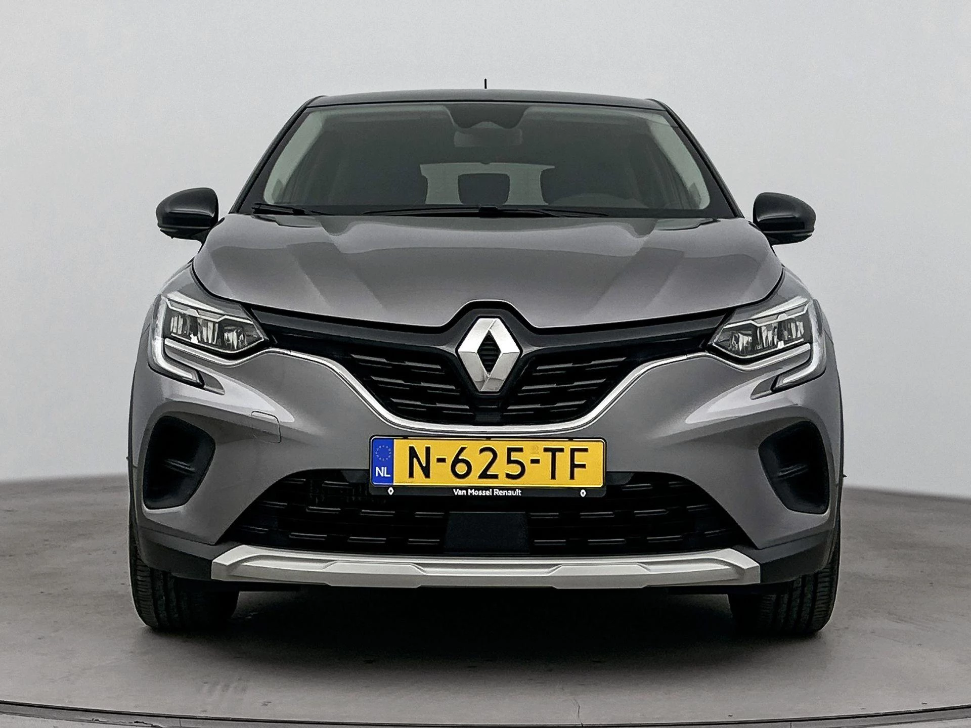Renault-Captur-image-4