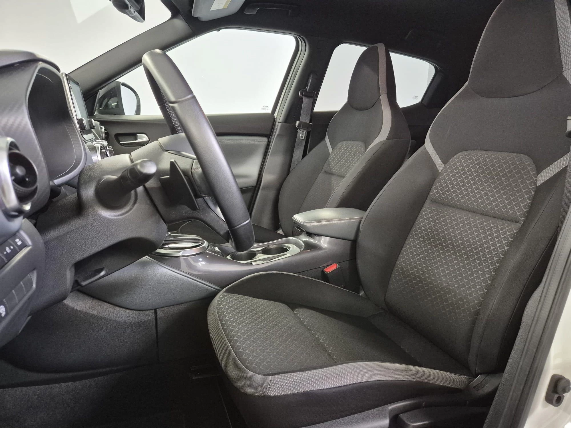 Nissan Juke 1.0 DIG-T 114 DCT N-Design