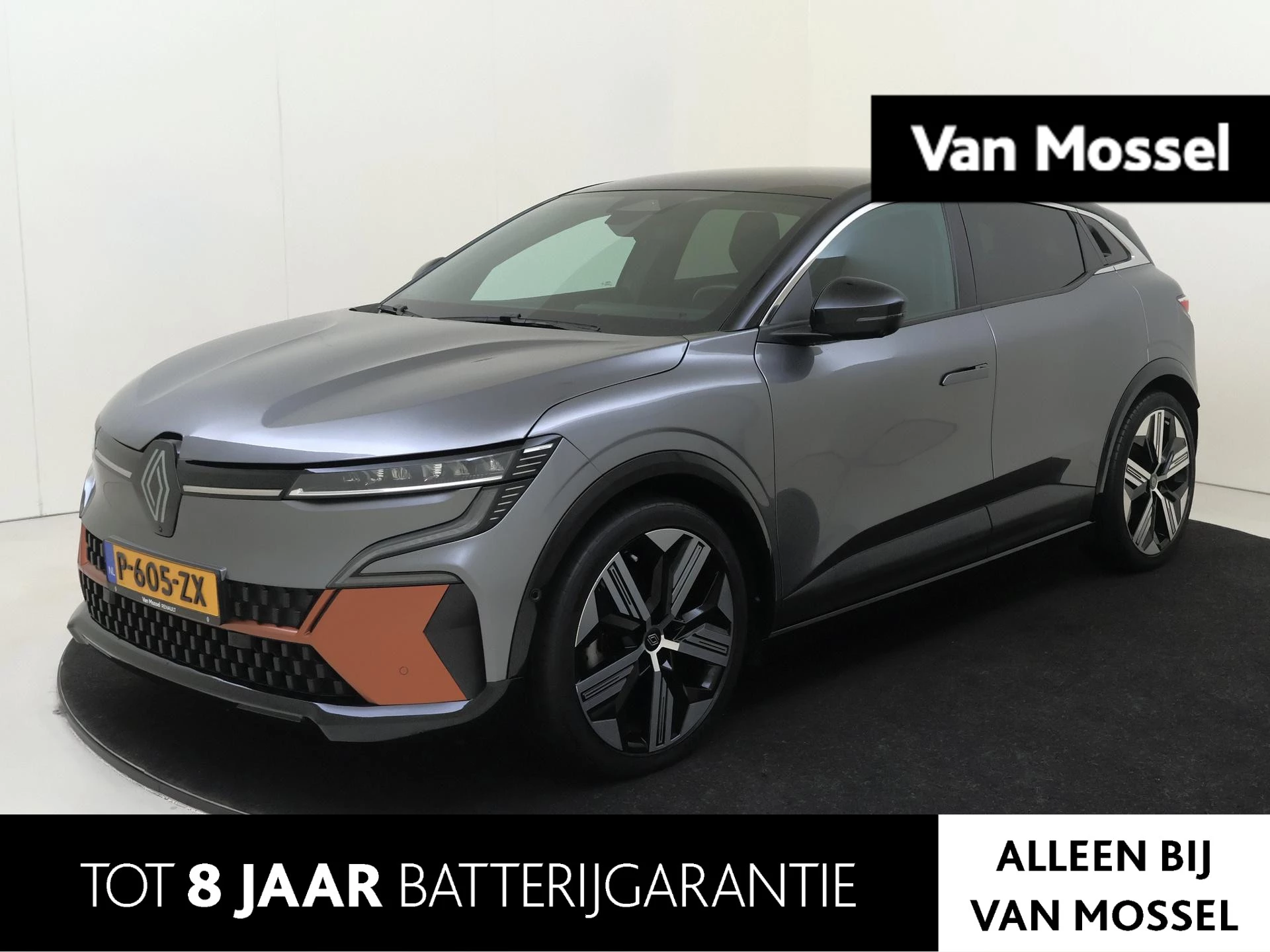 Renault-Megane E-Tech-image-0