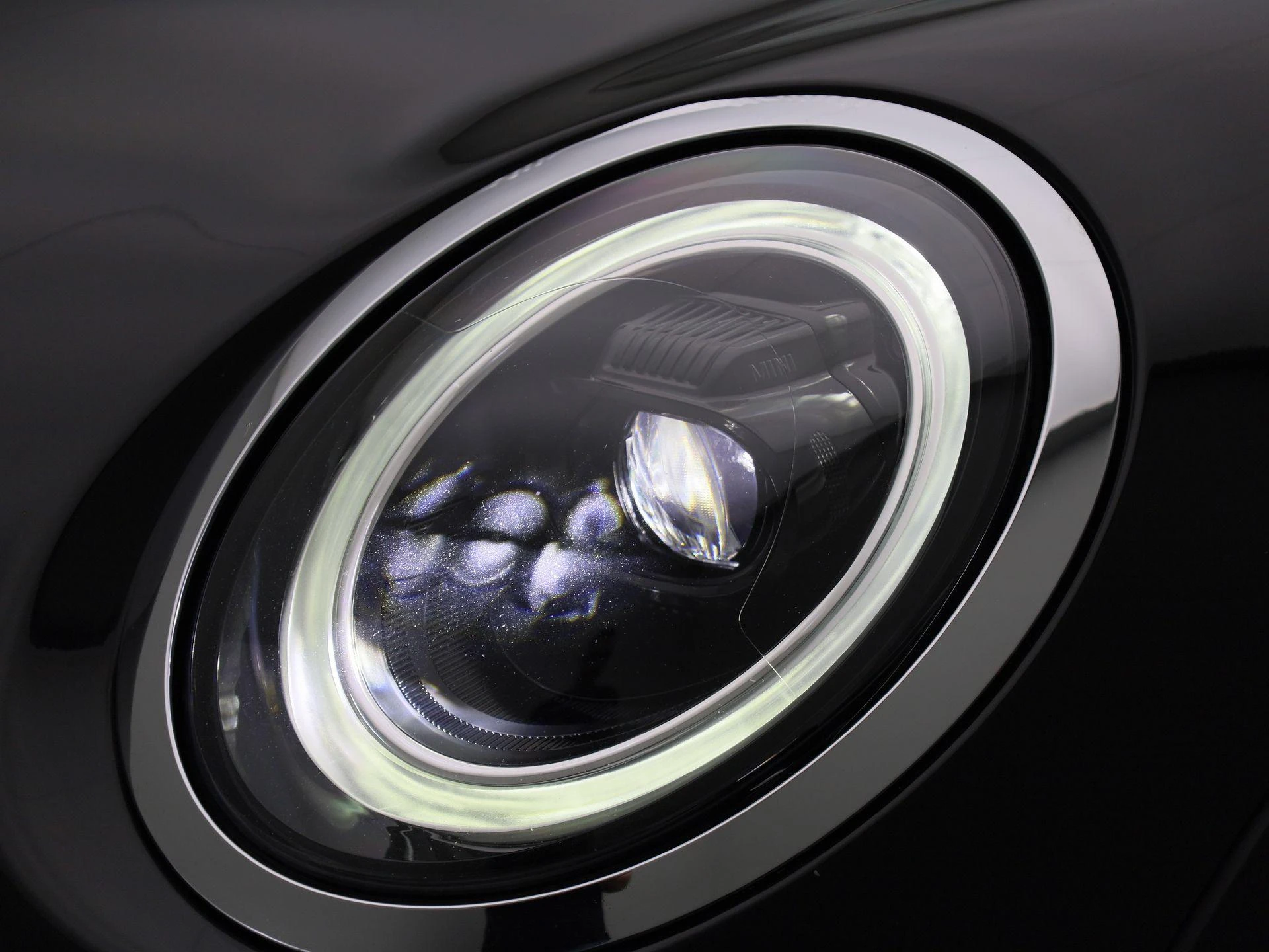MINI-One-image-12
