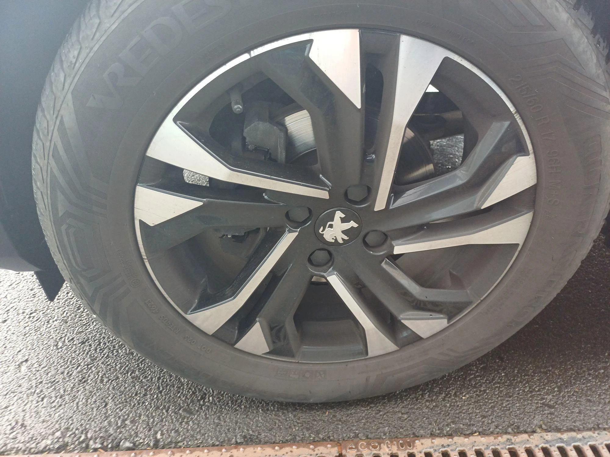 Peugeot 2008 1.2 Puretech 96kW S&S Allure Pack