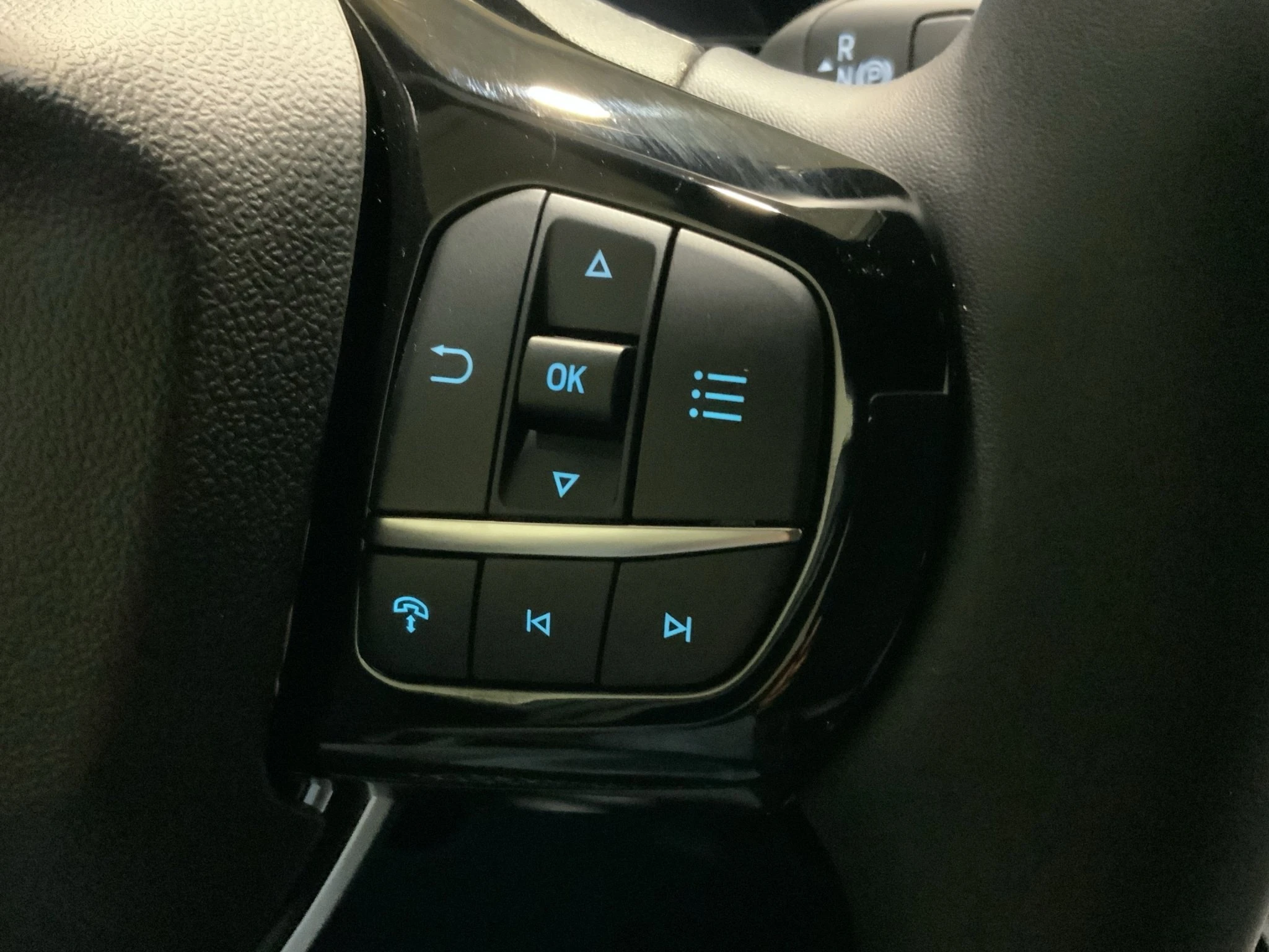 Ford-Puma Gen-E-image-19