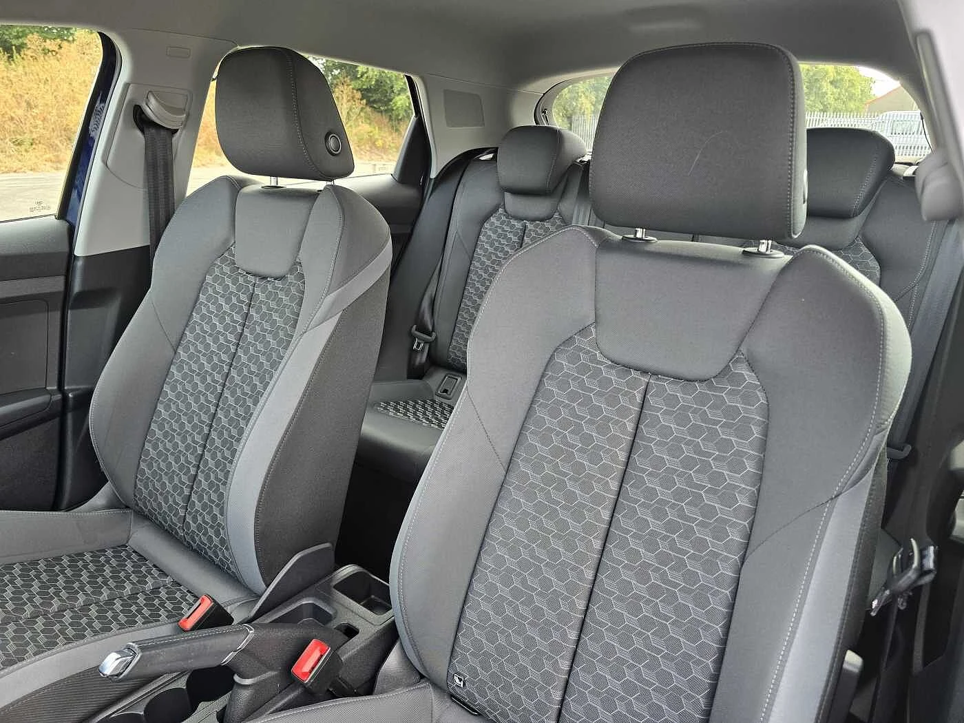 Audi-A1 Sportback-image-9
