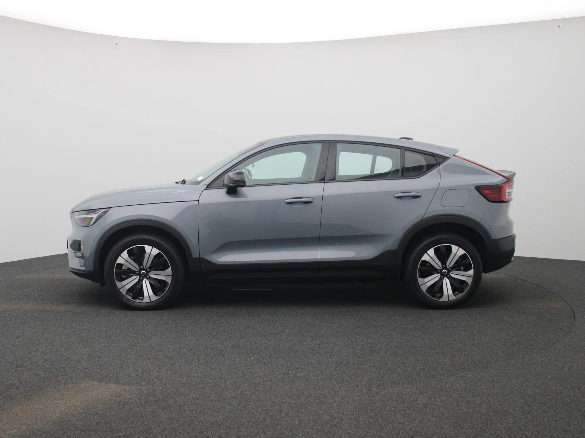 Volvo-C40-image-3
