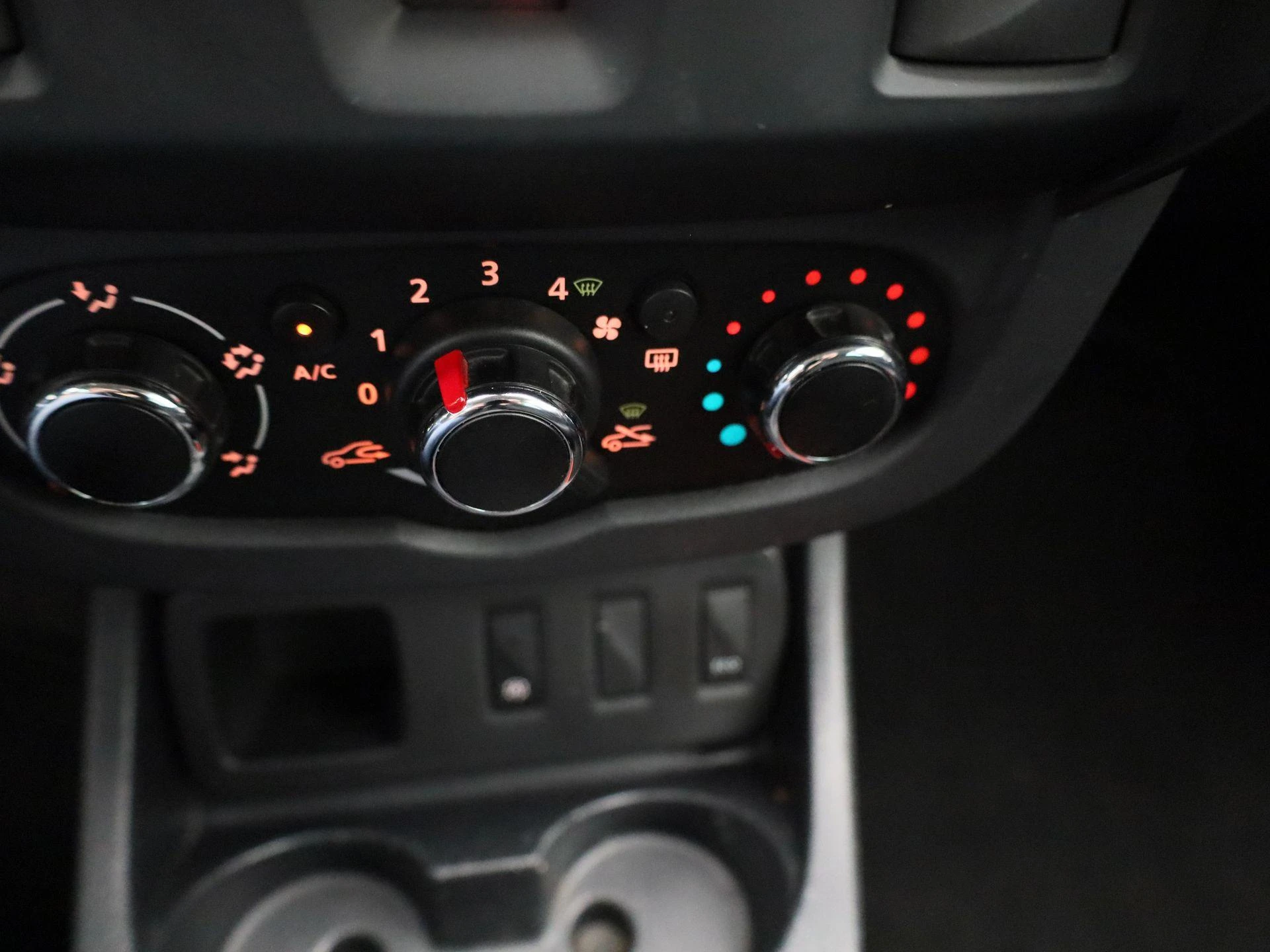 Dacia-Duster-image-18