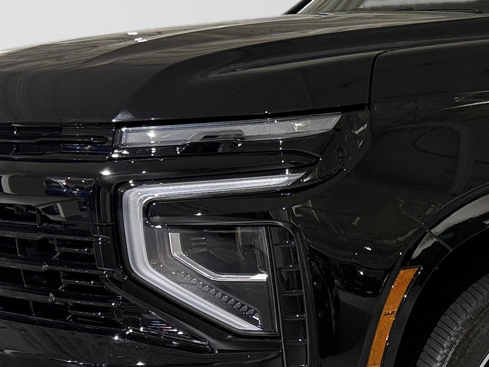 Chevrolet-Tahoe-image-21