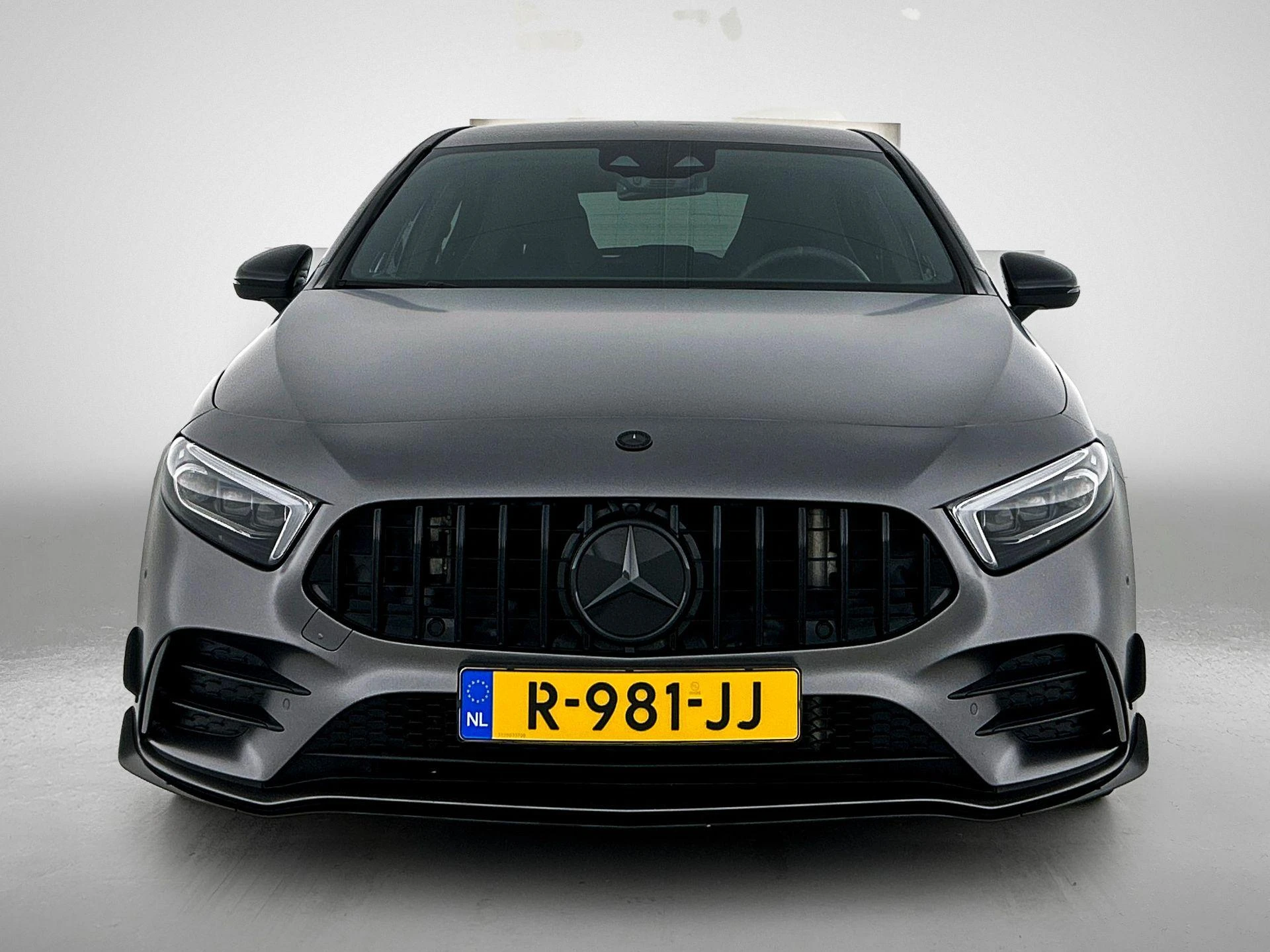 Mercedes-Benz A-Klasse AMG 35 4MATIC Premium Plus