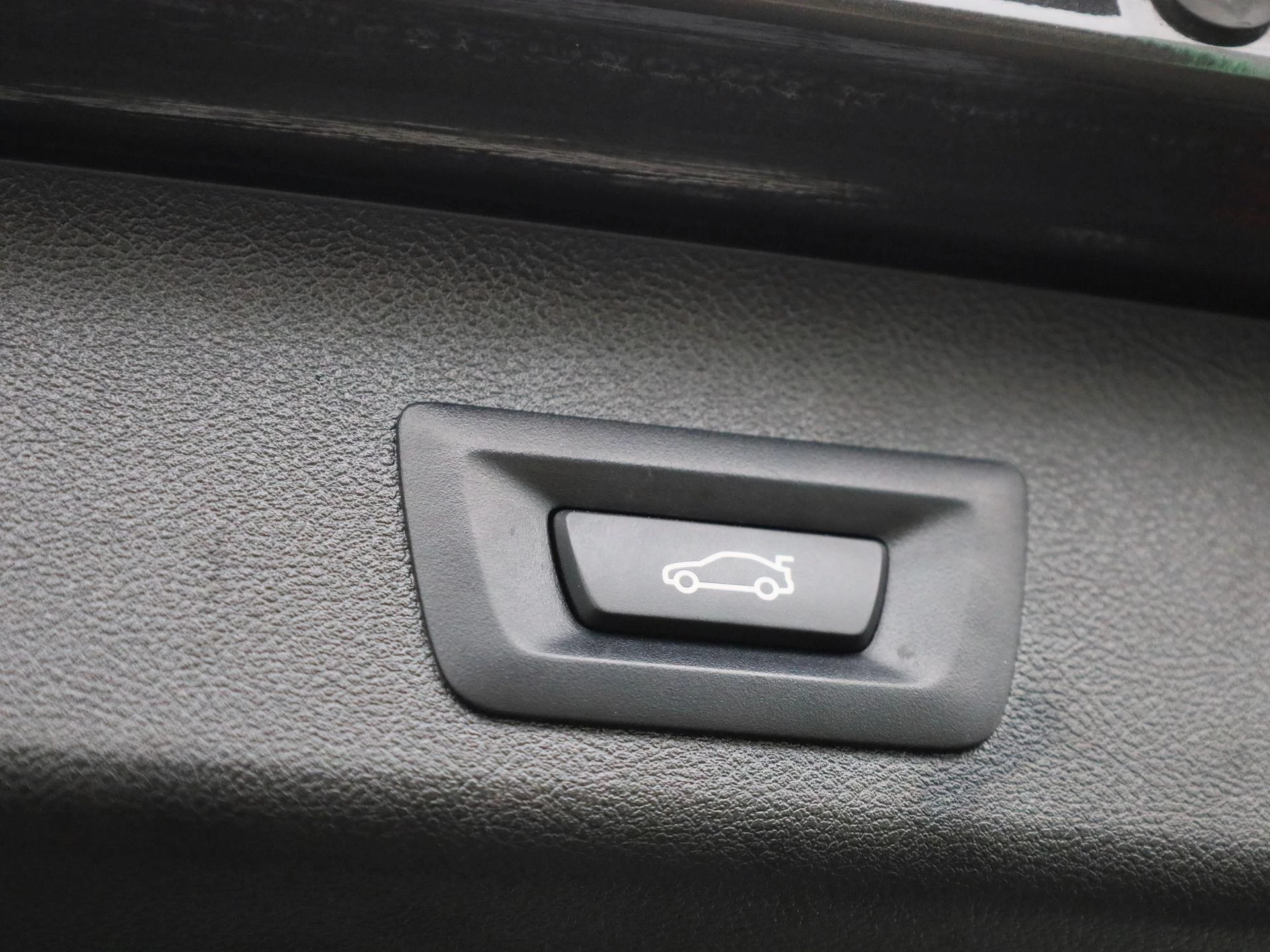 BMW-5 Serie-image-14