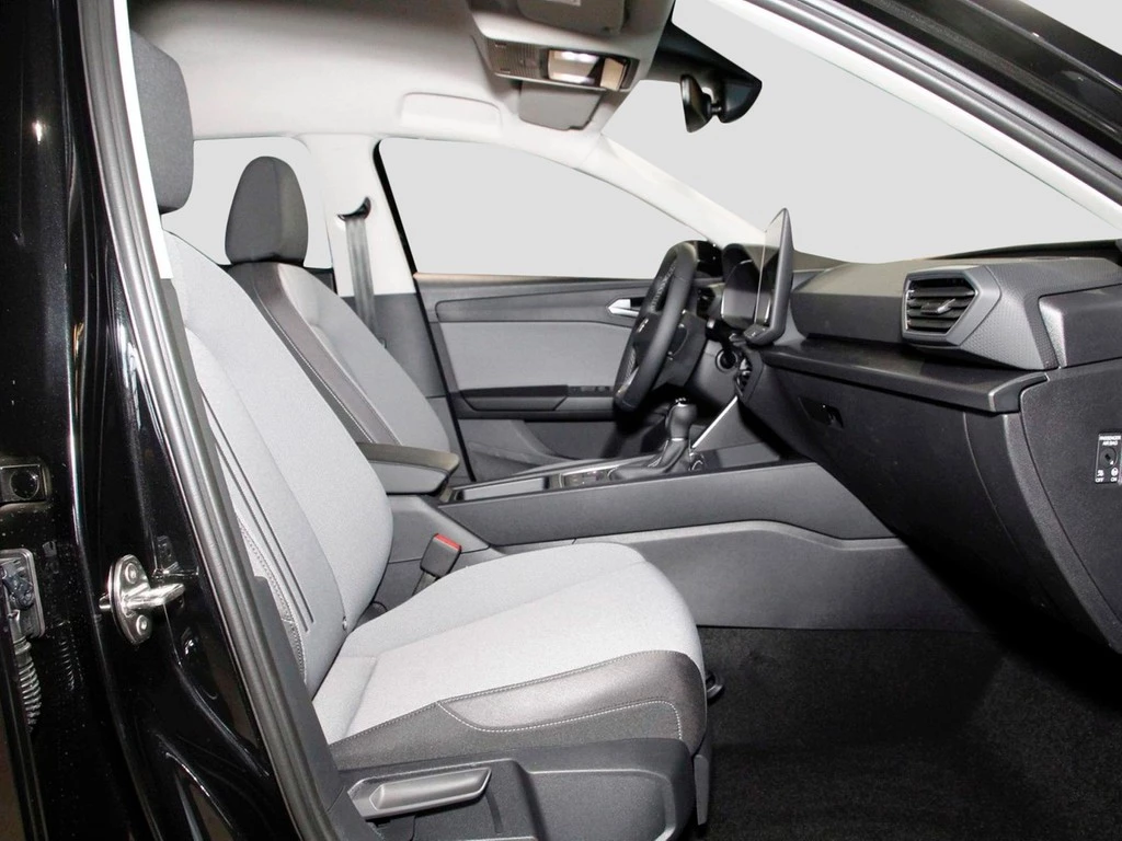 SEAT Leon Style Ed. 1.5 TSI UPE 38.035 Assist Navi