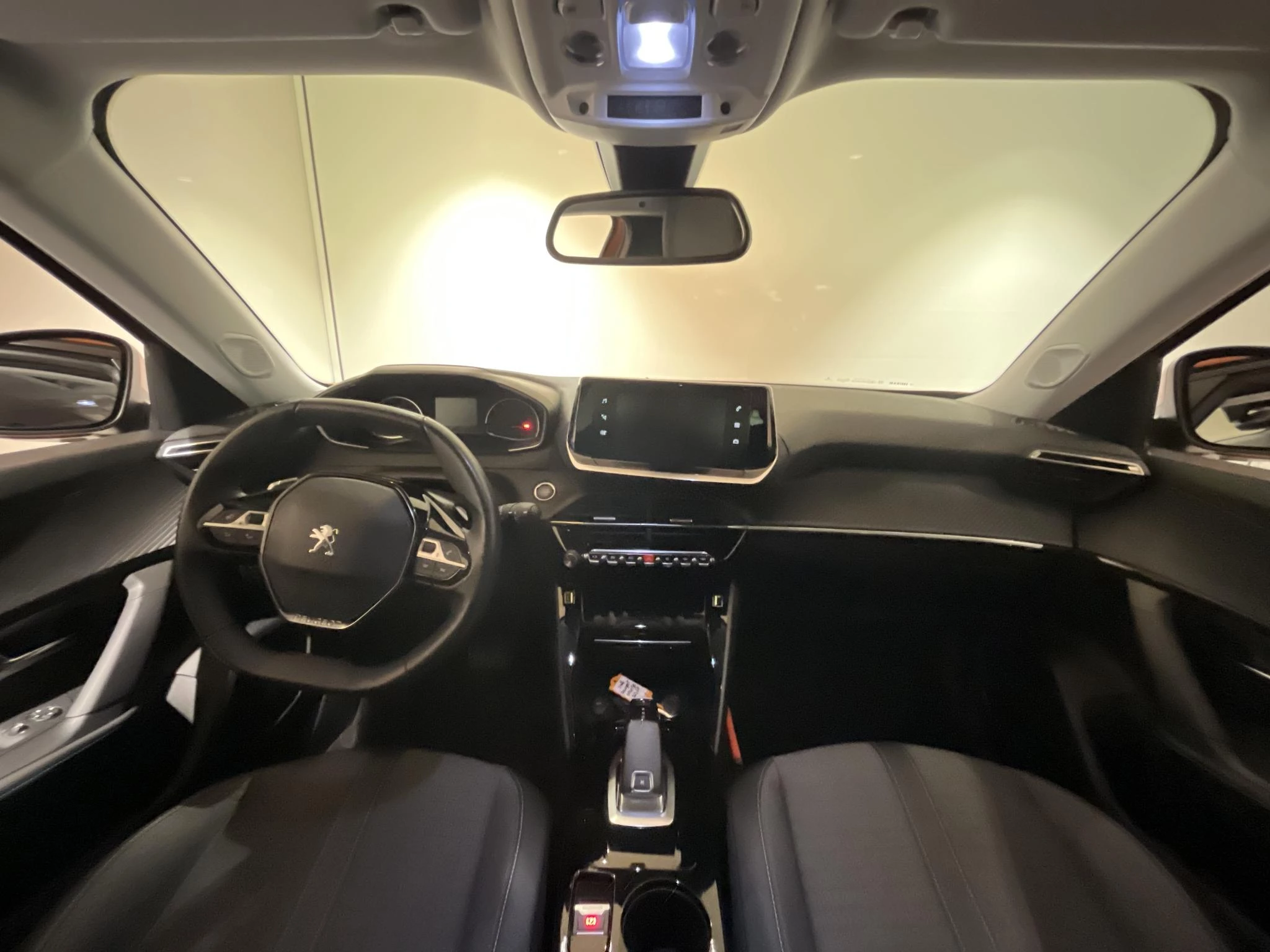 Peugeot-2008-image-17