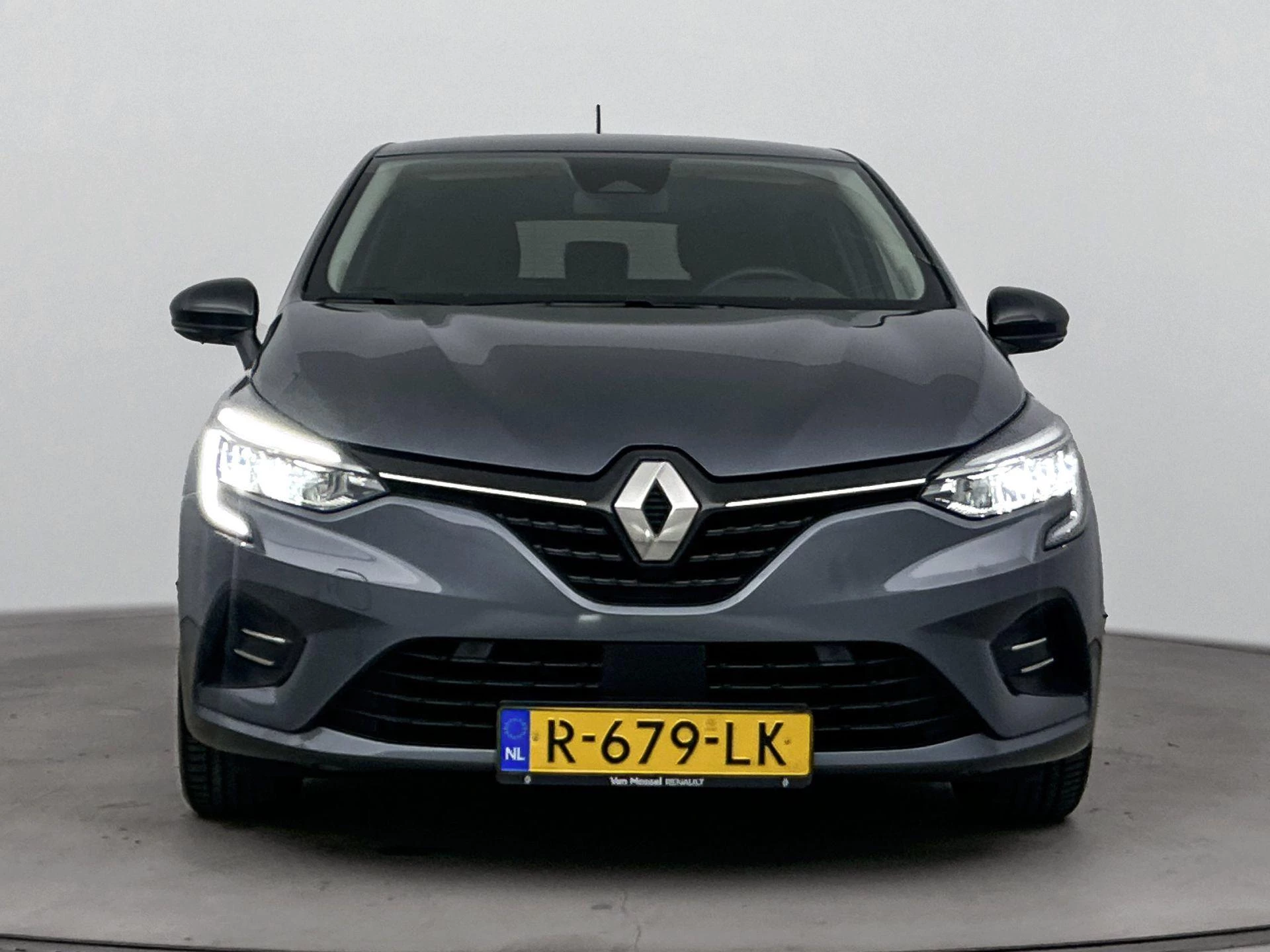 Renault-Clio-image-4