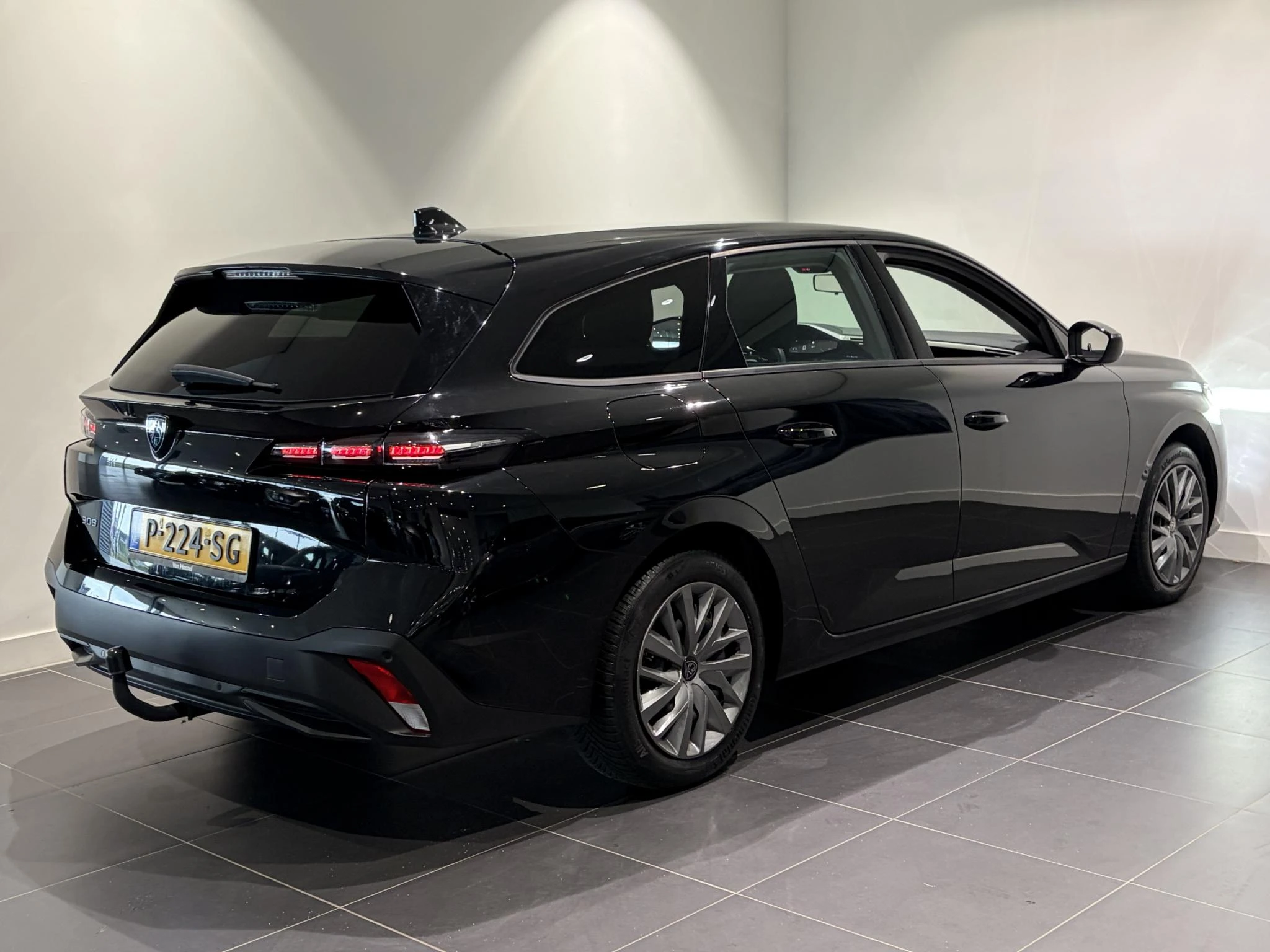 Peugeot-308-image-4
