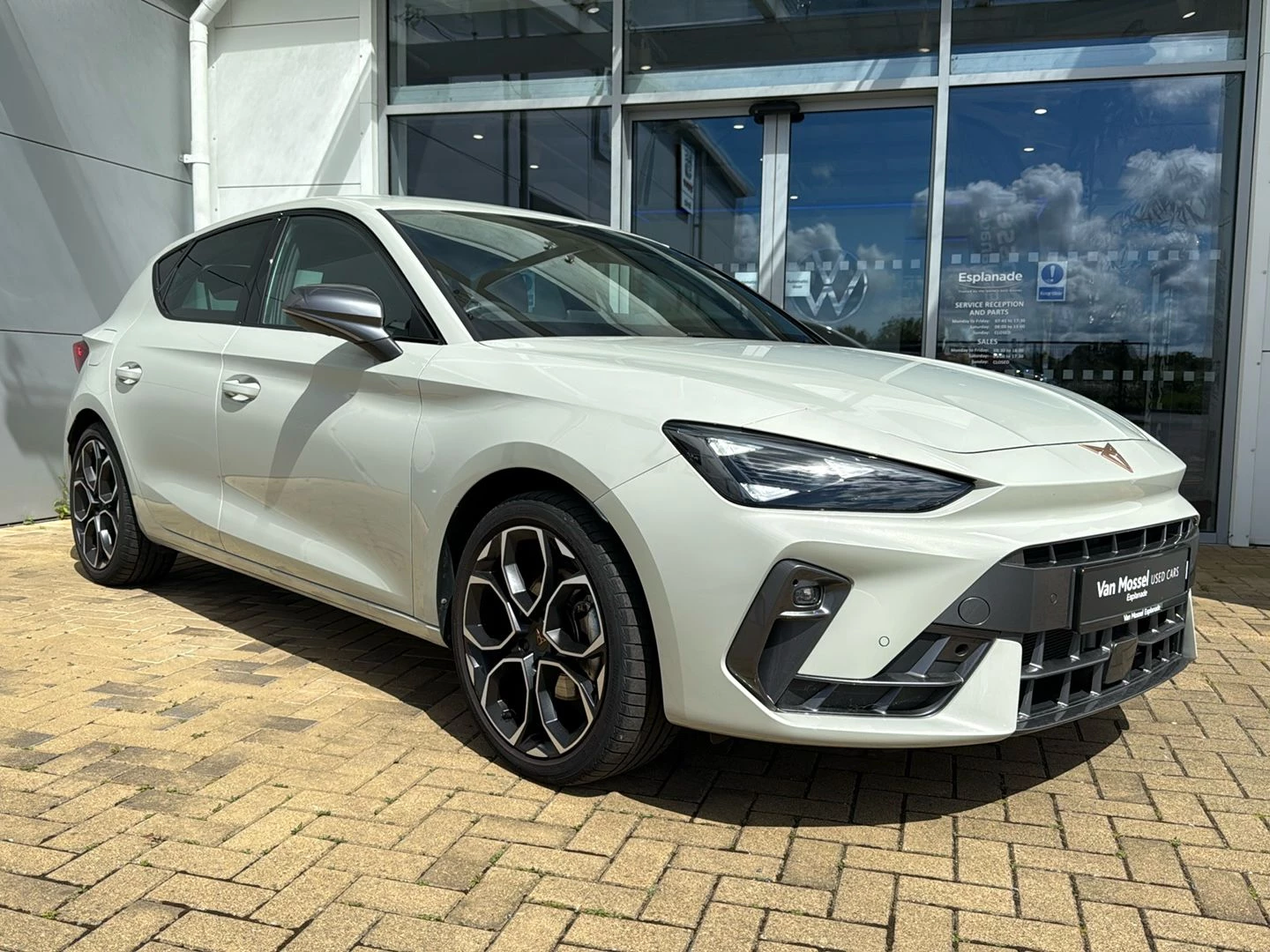 CUPRA Leon 1.5 TSI 150 V1 5dr