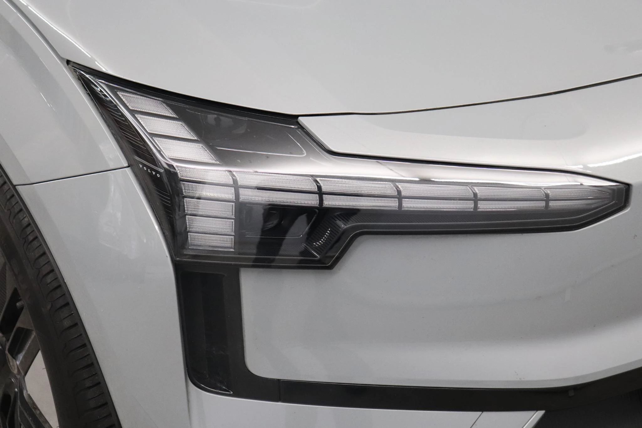 Volvo-EX30-image-12