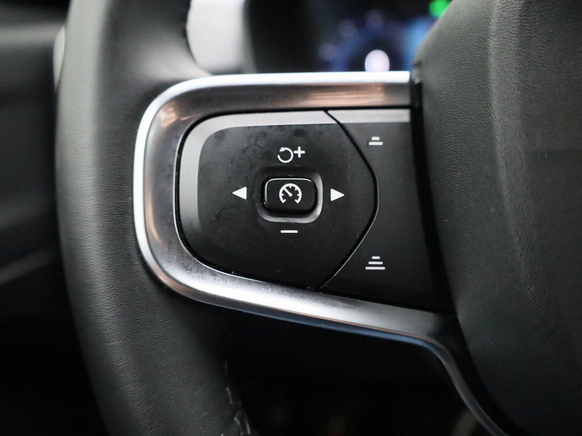 Volvo XC40 Recharge Core