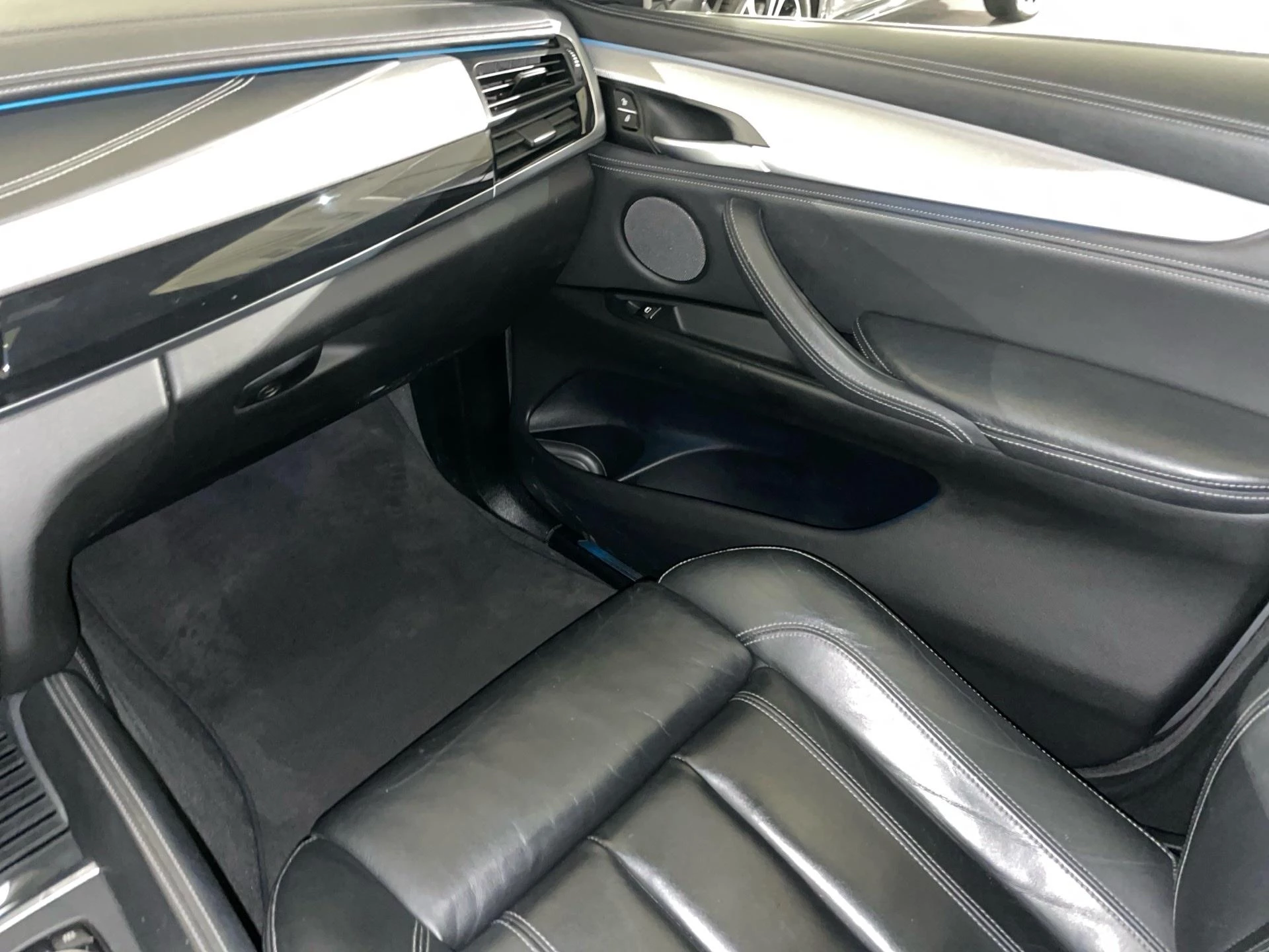 BMW-X6-image-8