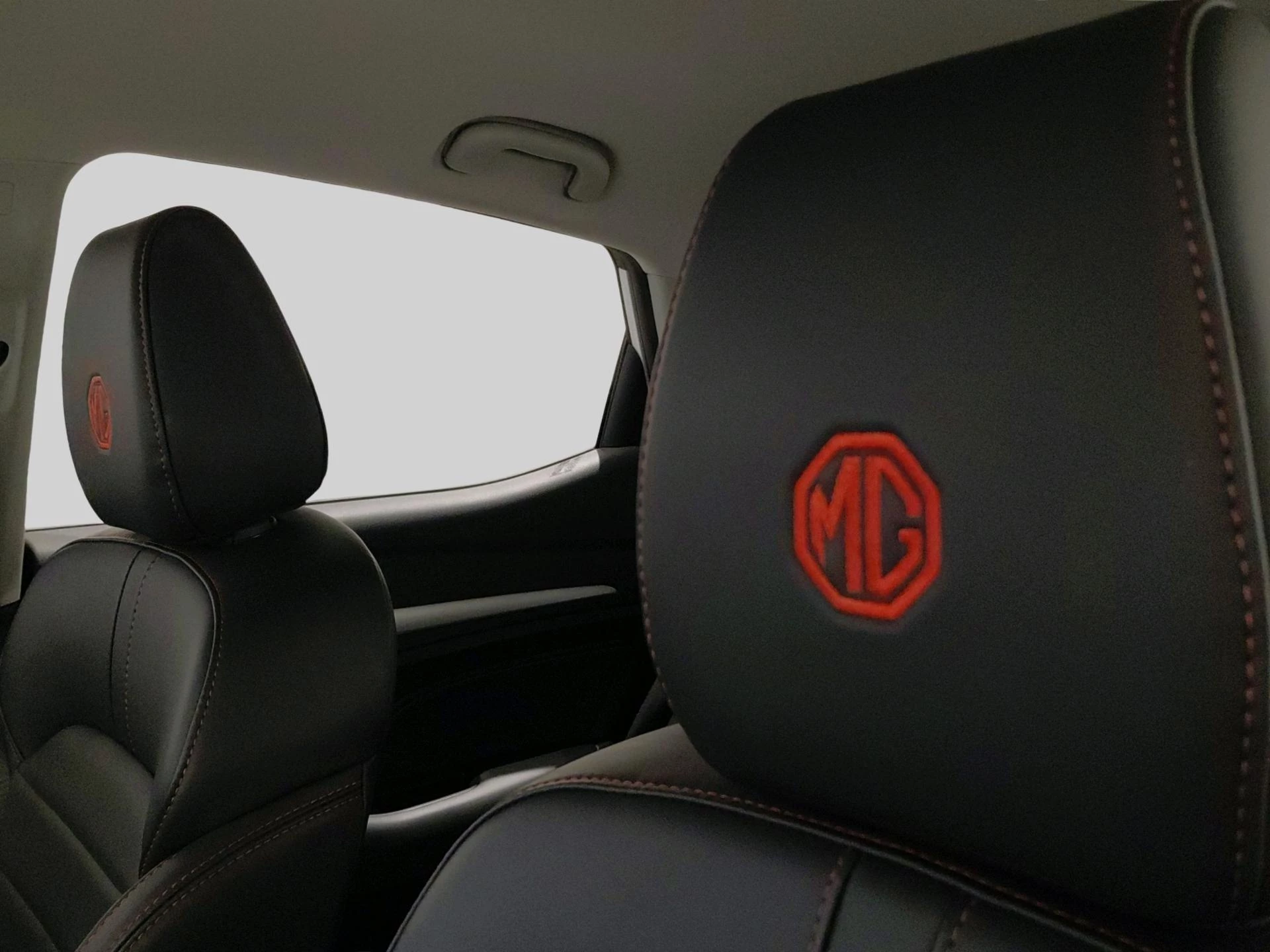 MG ZS 1.0 T-GDi AT LUXURY