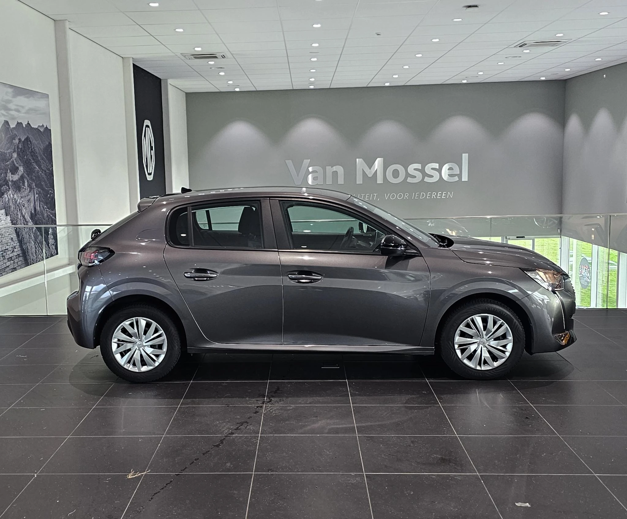 Peugeot-208-image-3