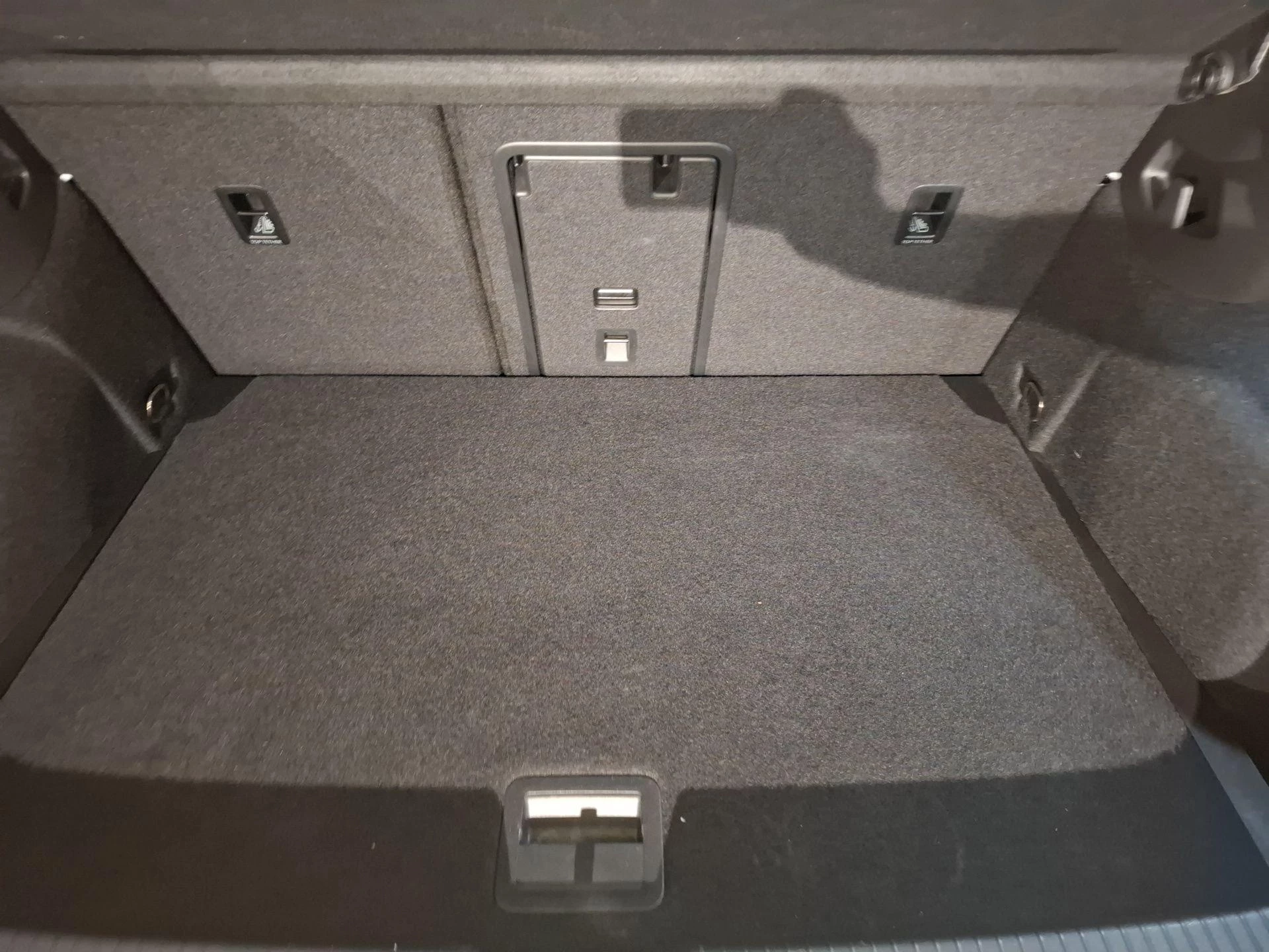 Volkswagen-Golf-image-11