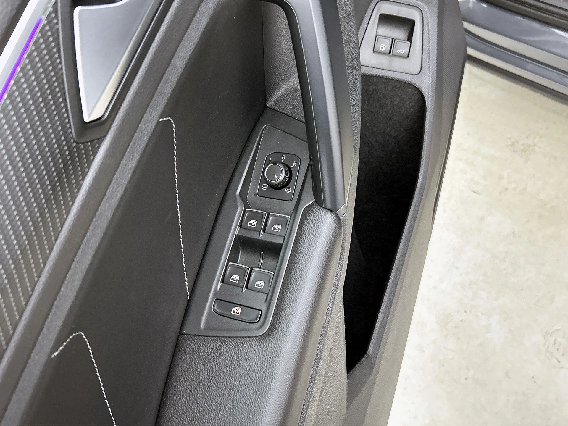 Volkswagen-Tiguan-image-30