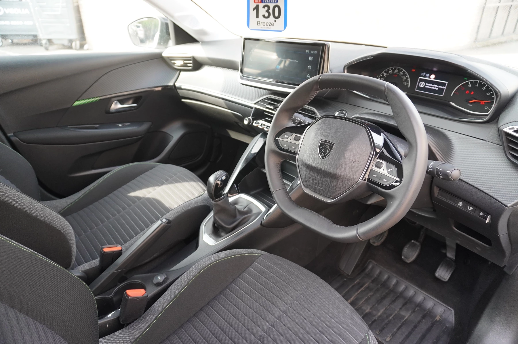 Peugeot-208-image-5