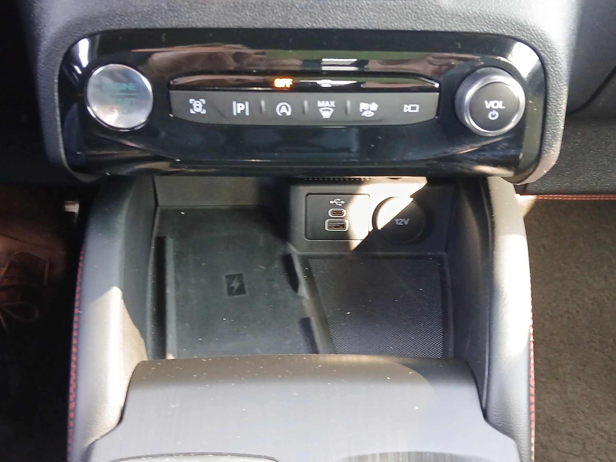 Ford-Kuga-image-25