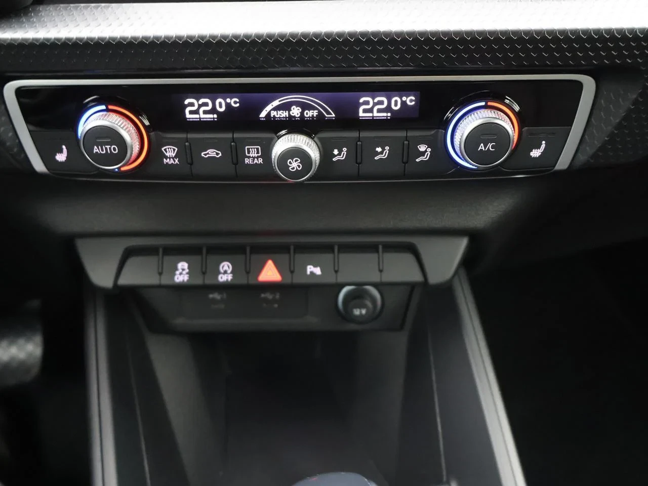 Audi-A1 Sportback-image-15